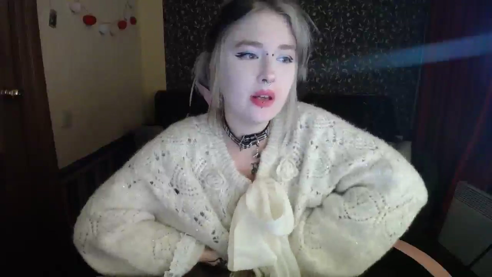 Gallery image thumbnail from Killinna's myfreecams stream on, 10/28/2025, 14:55 image 3 of 20