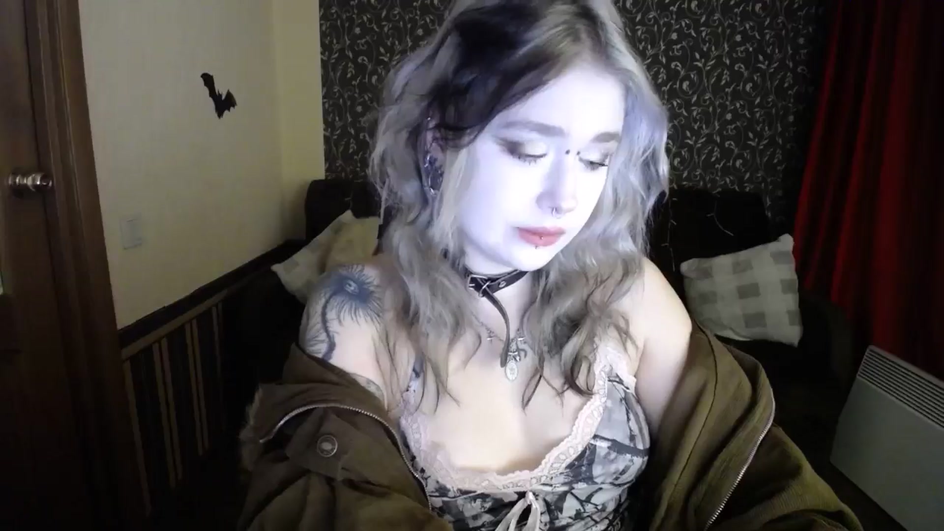 Gallery image thumbnail from Killinna's myfreecams stream on, 11/13/2025, 15:18 image 9 of 20