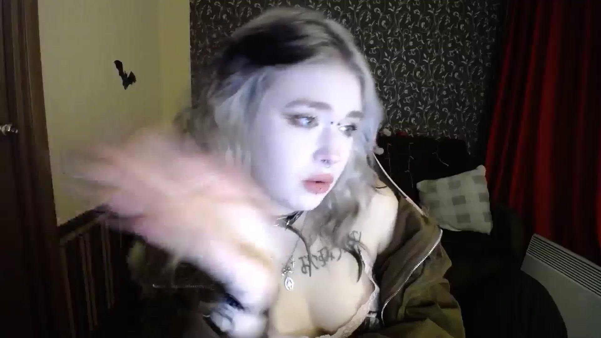 Gallery image thumbnail from Killinna's myfreecams stream on, 11/13/2025, 16:11 image 4 of 20