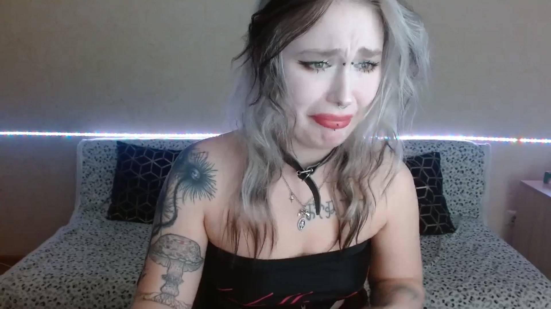 Gallery image thumbnail from Killinna's myfreecams stream on, 11/15/2025, 14:34 image 15 of 20