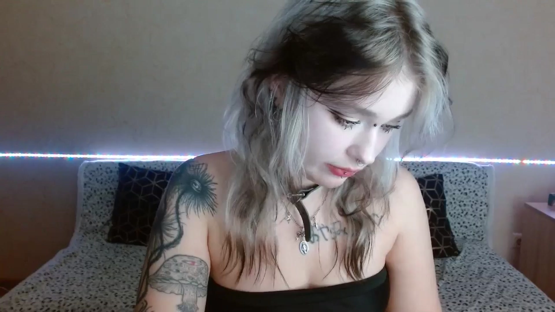 Gallery image thumbnail from Killinna's myfreecams stream on, 11/15/2025, 14:34 image 2 of 20