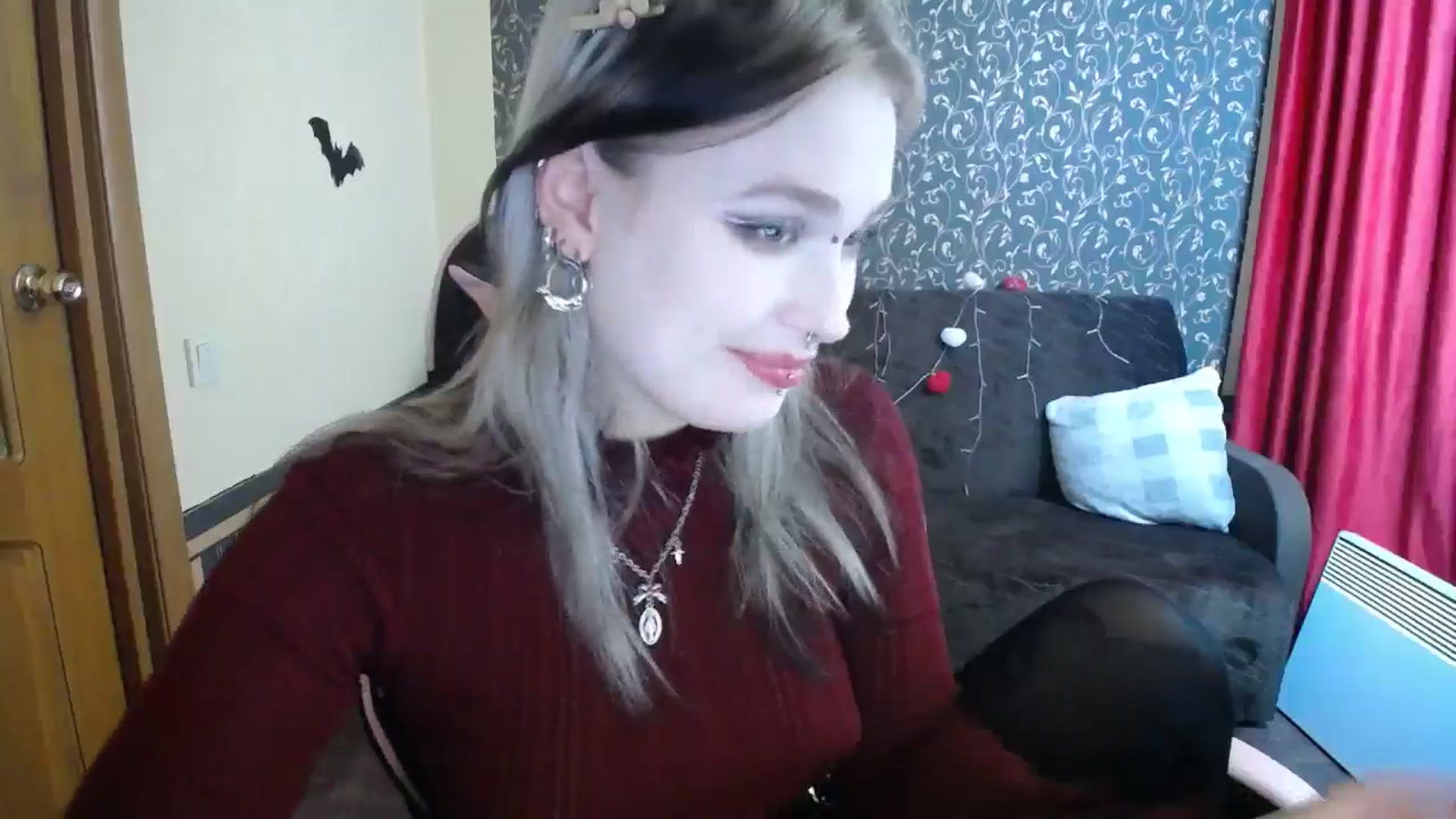 Gallery image thumbnail from Killinna's myfreecams stream on, 11/18/2025, 15:34 image 11 of 20