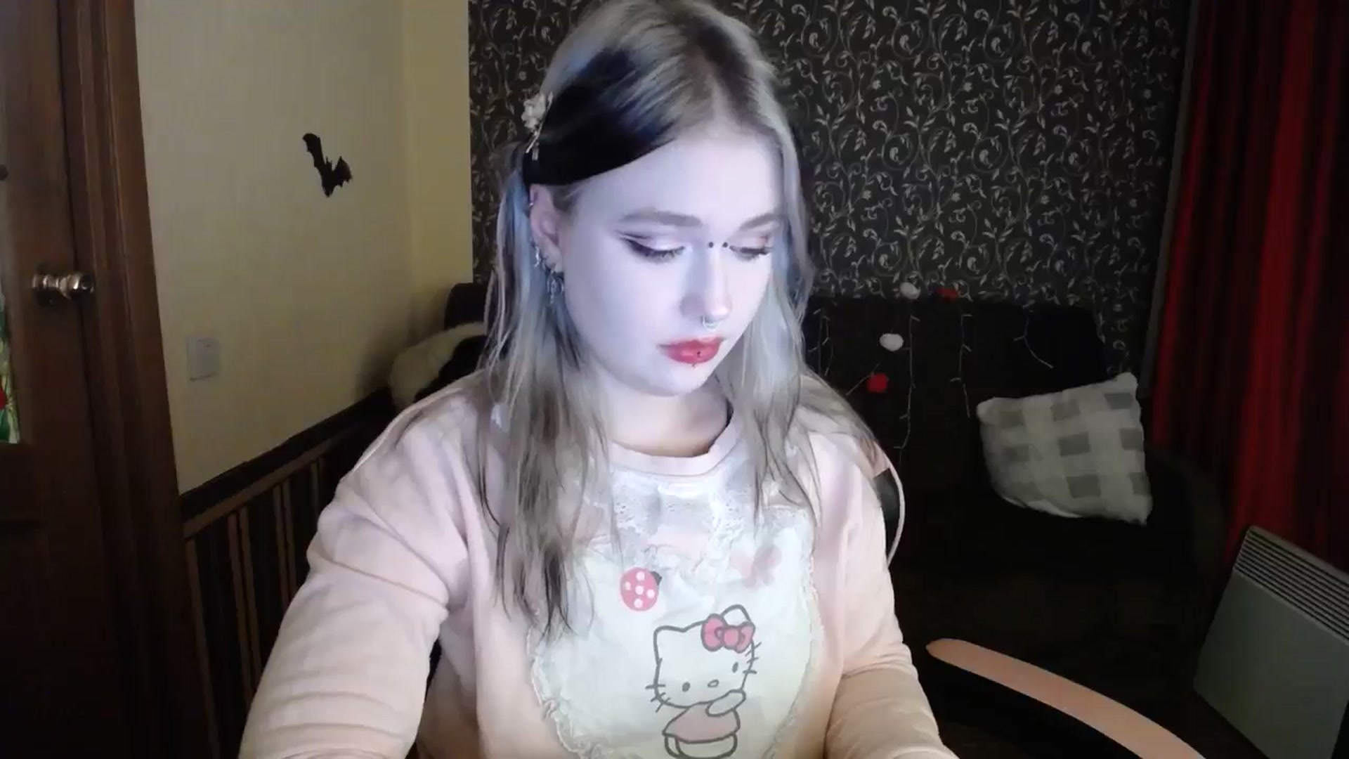 Gallery image thumbnail from Killinna's myfreecams stream on, 11/18/2025, 16:04 image 16 of 20