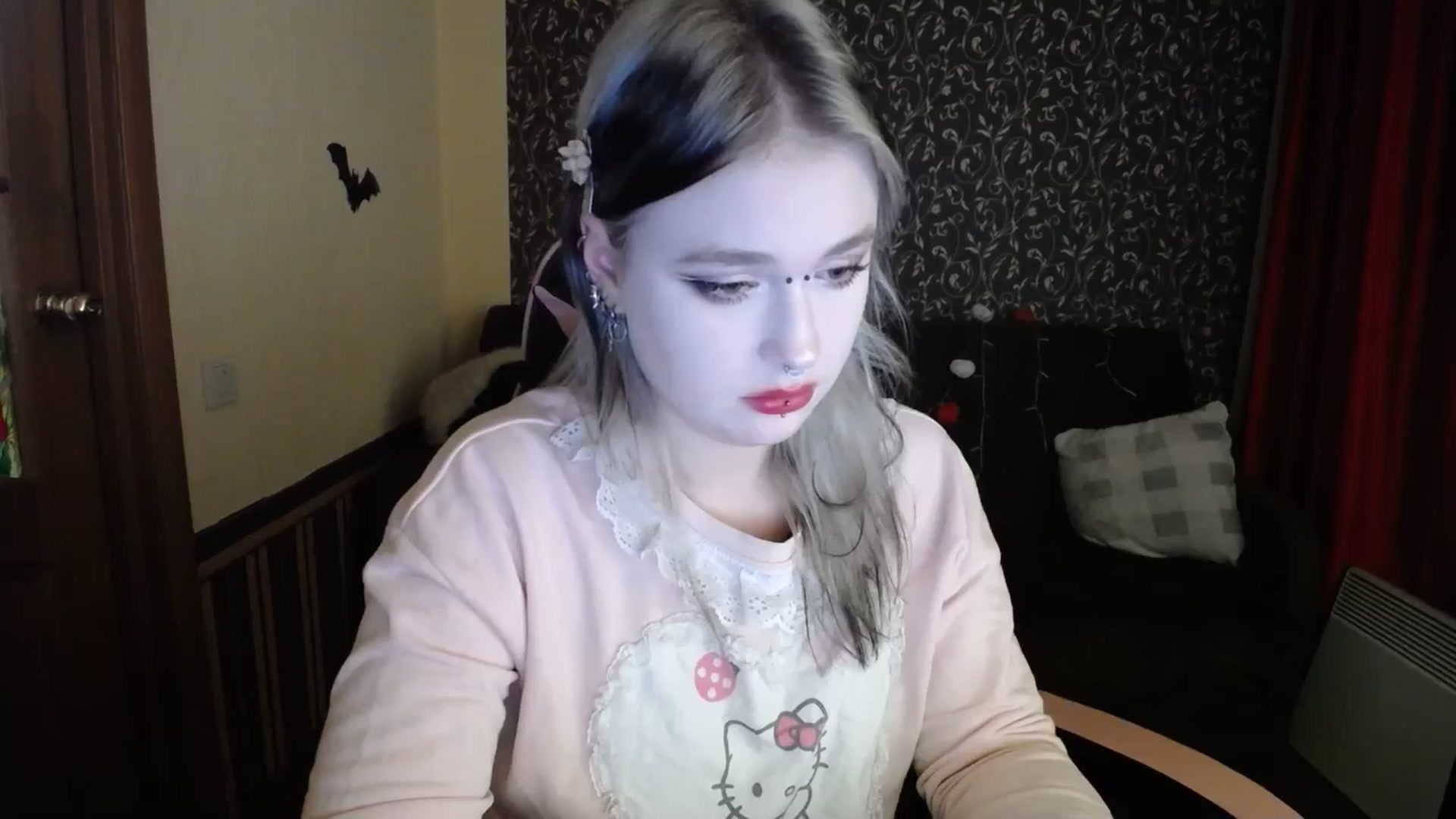 Gallery image thumbnail from Killinna's myfreecams stream on, 11/18/2025, 16:04 image 9 of 20