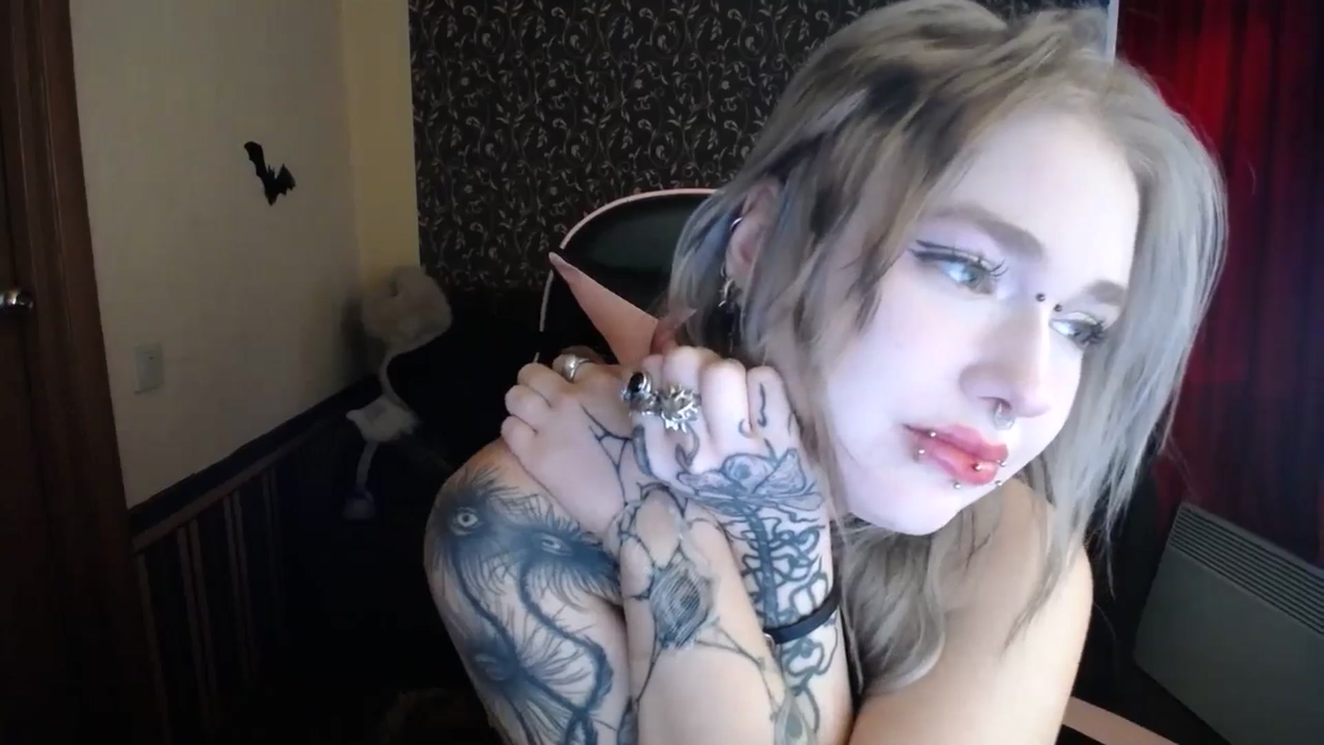 Gallery image thumbnail from Killinna's myfreecams stream on, 11/22/2025, 13:29 image 2 of 20