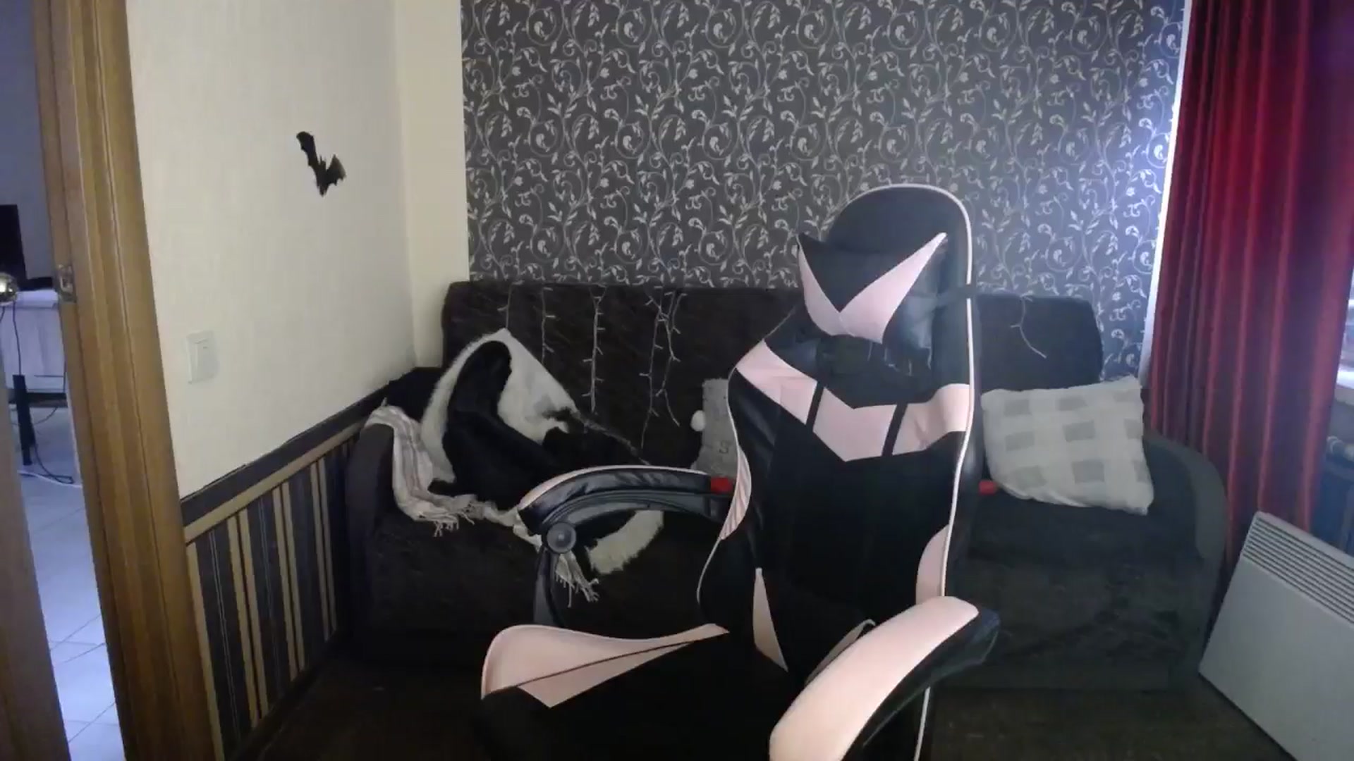 Gallery image thumbnail from Killinna's myfreecams stream on, 11/26/2025, 12:03 image 16 of 20