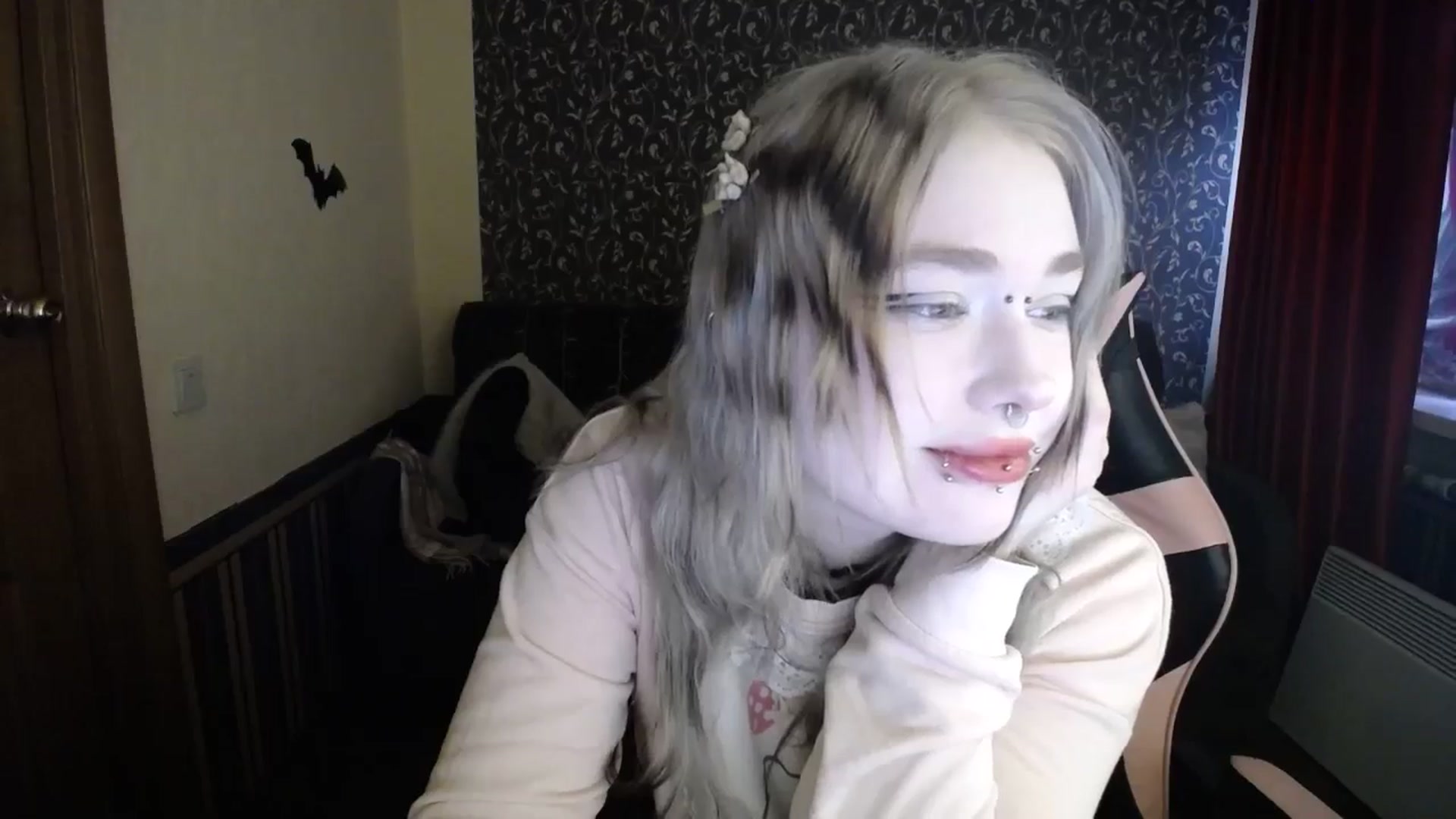 Gallery image thumbnail from Killinna's myfreecams stream on, 11/26/2025, 12:03 image 19 of 20