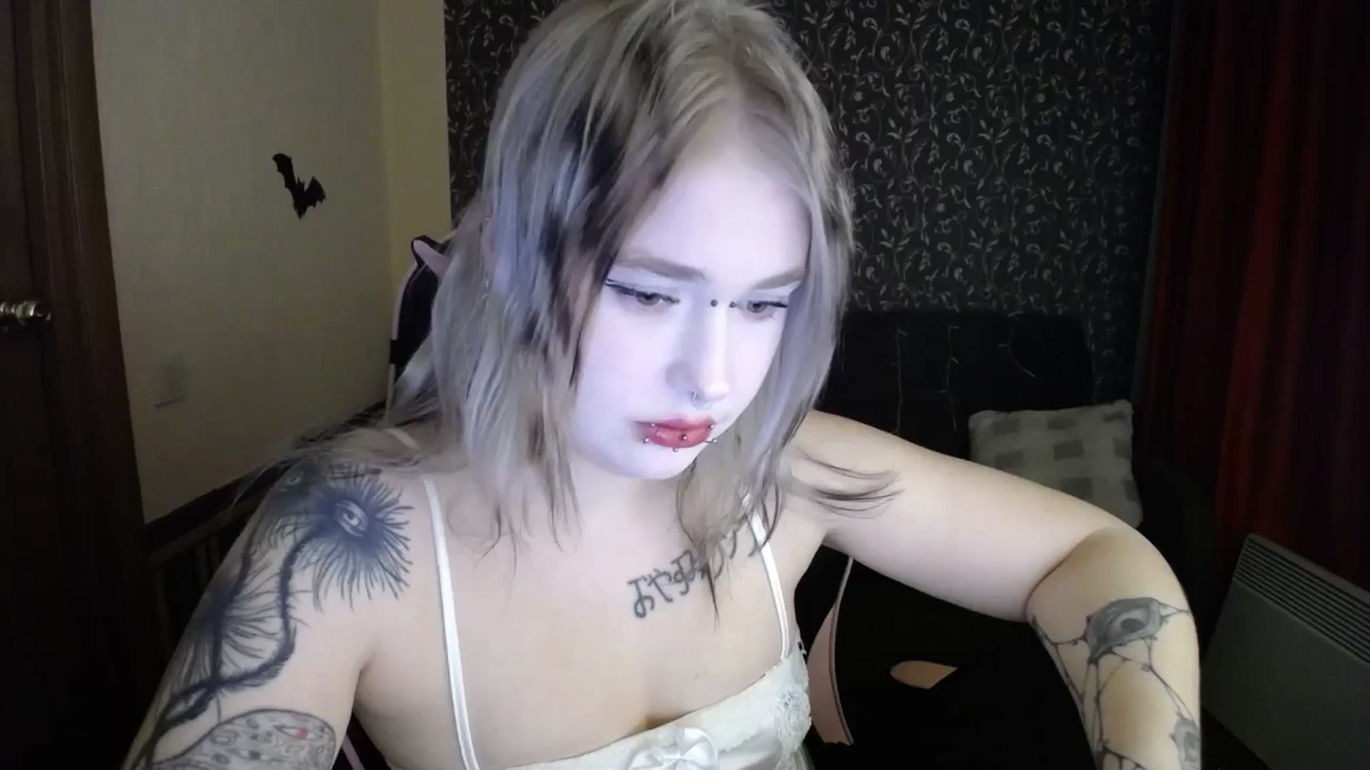 Gallery image thumbnail from Killinna's myfreecams stream on, 11/27/2025, 15:55 image 3 of 20