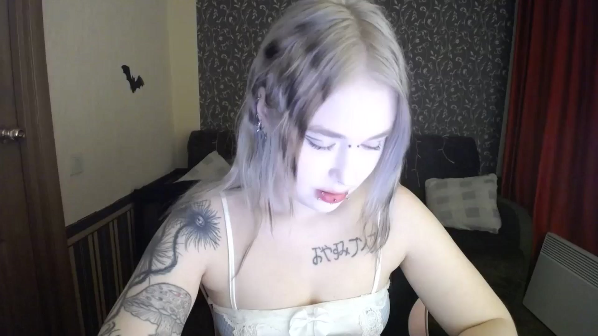 Gallery image thumbnail from Killinna's myfreecams stream on, 11/27/2025, 15:55 image 12 of 20