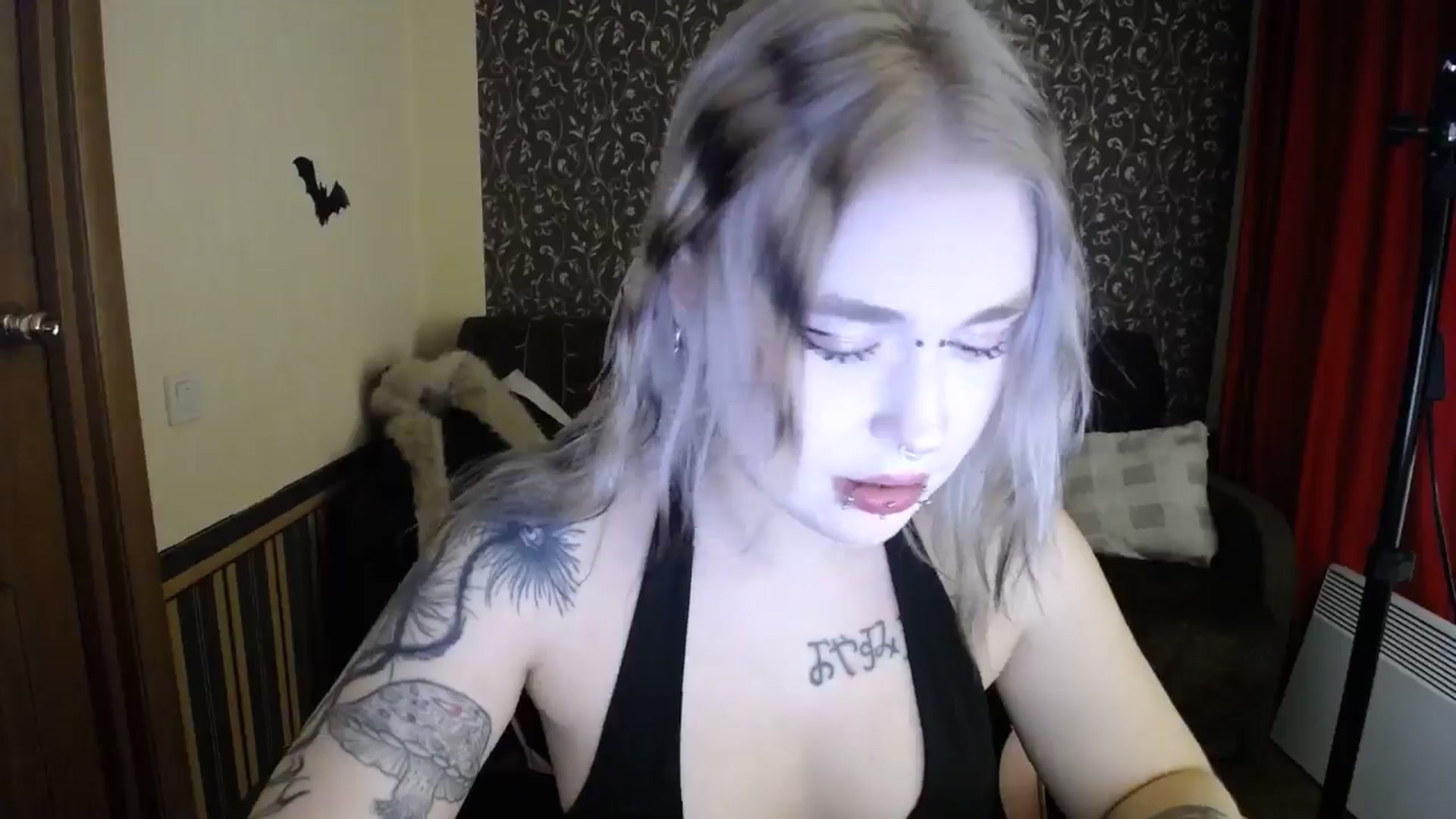 Gallery image thumbnail from Killinna's myfreecams stream on, 11/28/2025, 15:32 image 15 of 20