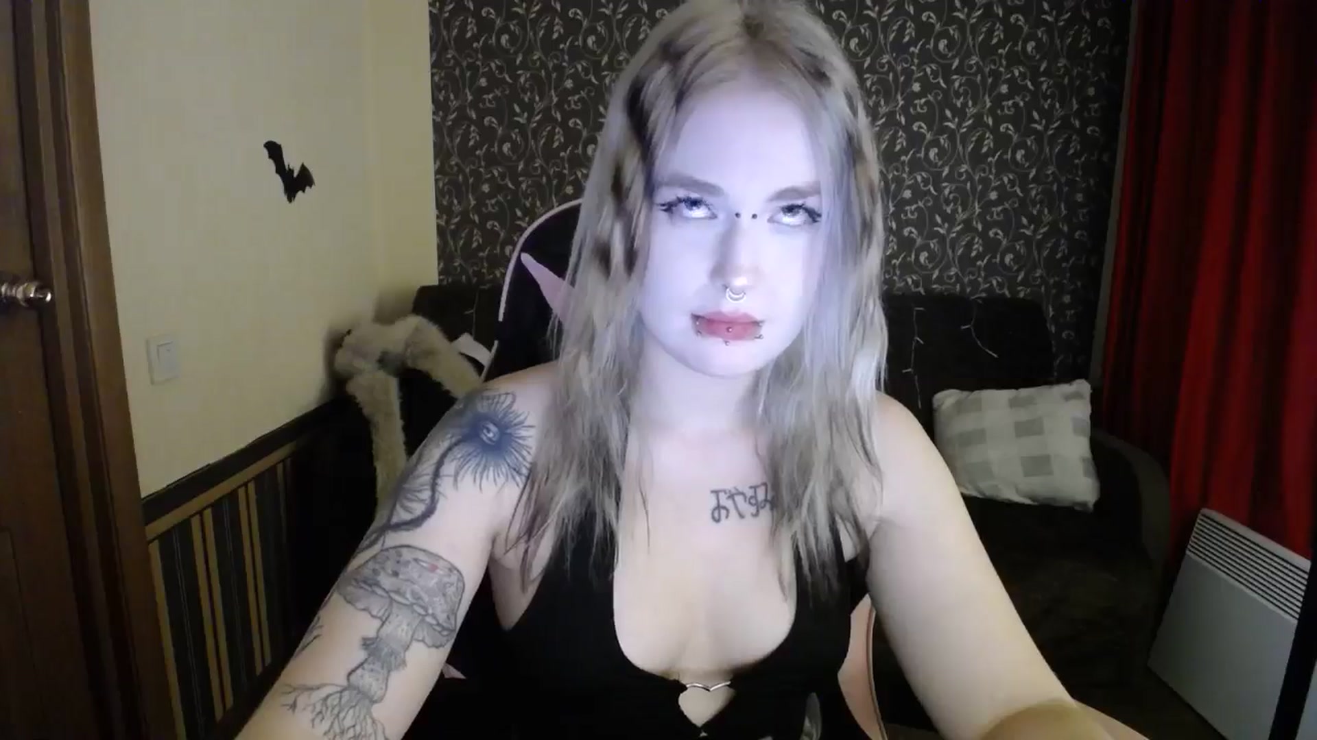 Gallery image thumbnail from Killinna's myfreecams stream on, 11/28/2025, 15:32 image 9 of 20