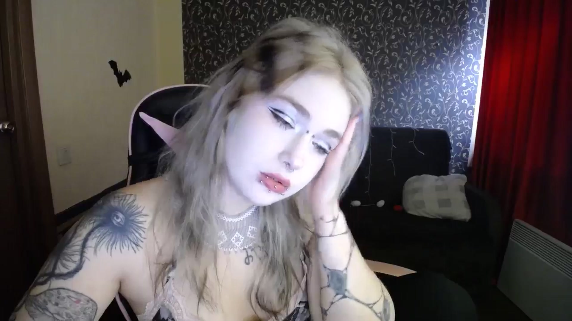 Gallery image thumbnail from Killinna's myfreecams stream on, 12/07/2025, 10:23 image 11 of 20