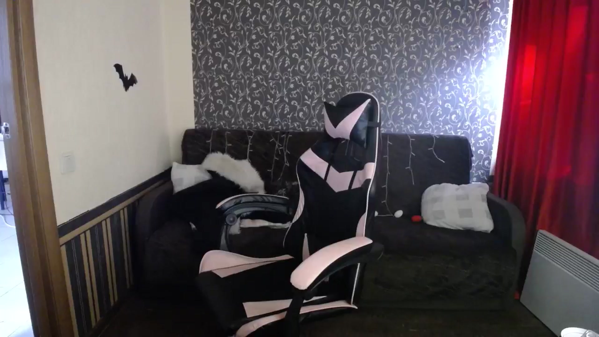 Gallery image thumbnail from Killinna's myfreecams stream on, 12/07/2025, 10:23 image 18 of 20