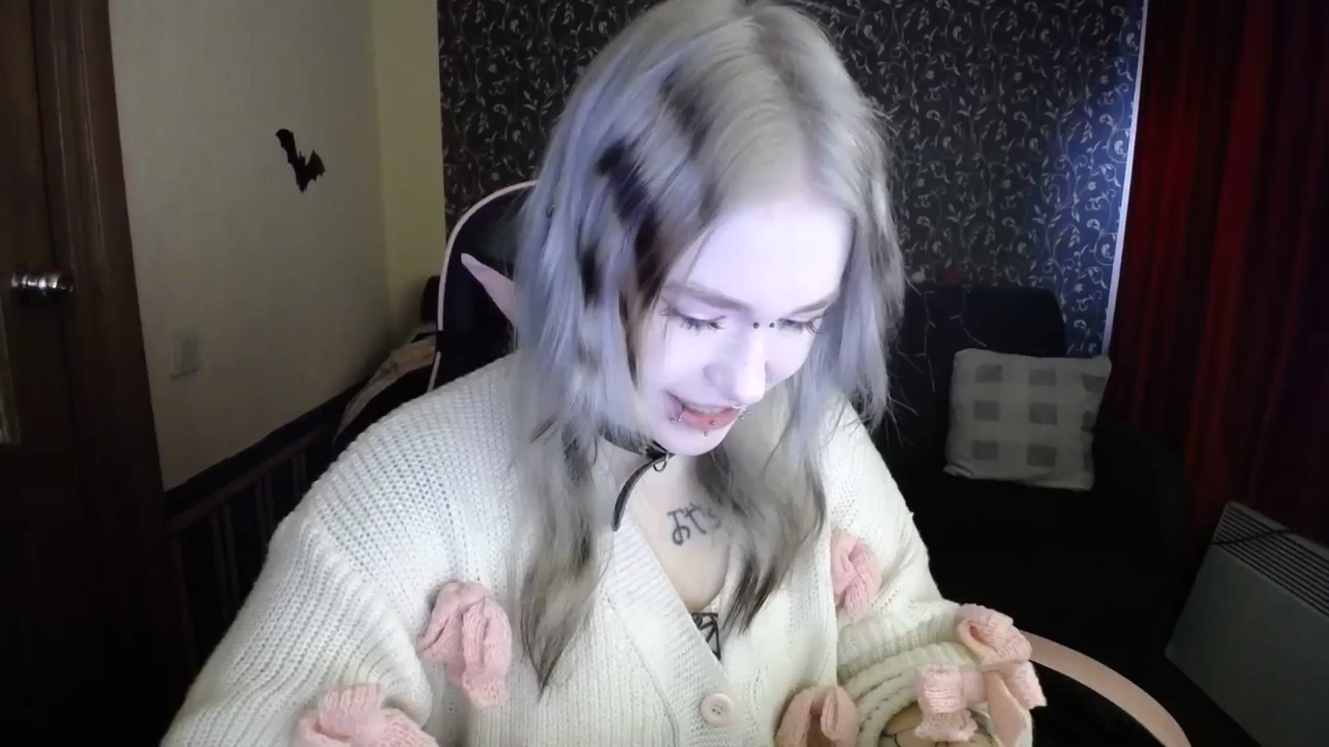 Gallery image thumbnail from Killinna's myfreecams stream on, 12/21/2025, 10:25 image 1 of 20