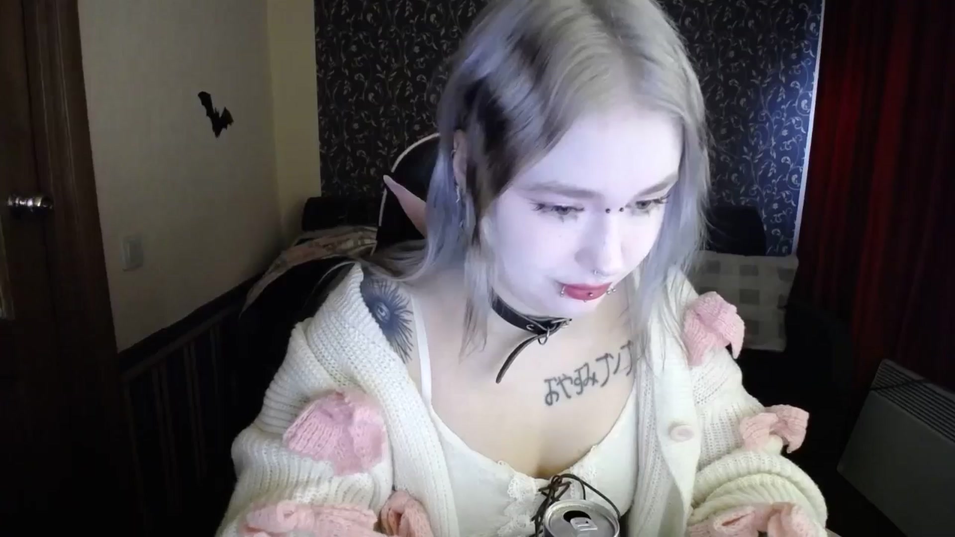 Gallery image thumbnail from Killinna's myfreecams stream on, 12/21/2025, 10:25 image 6 of 20