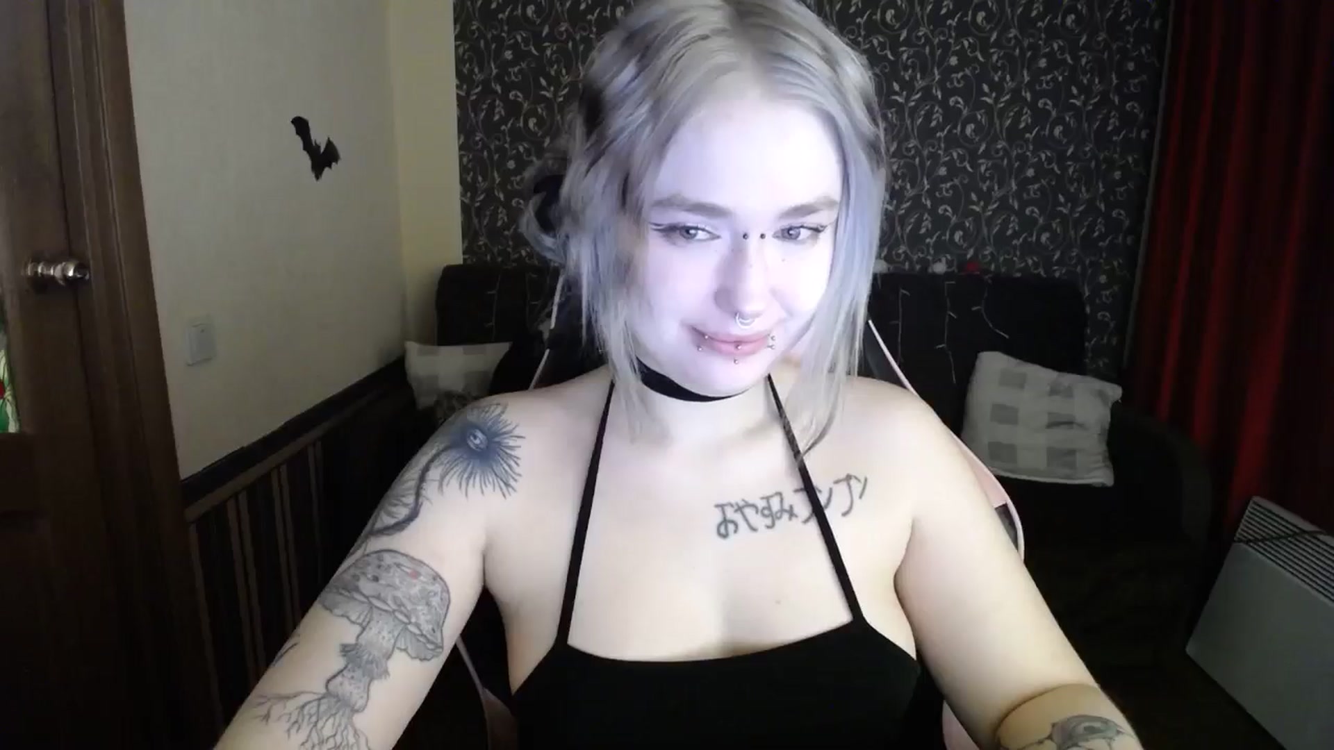 Gallery image thumbnail from Killinna's myfreecams stream on, 12/23/2025, 14:57 image 4 of 20