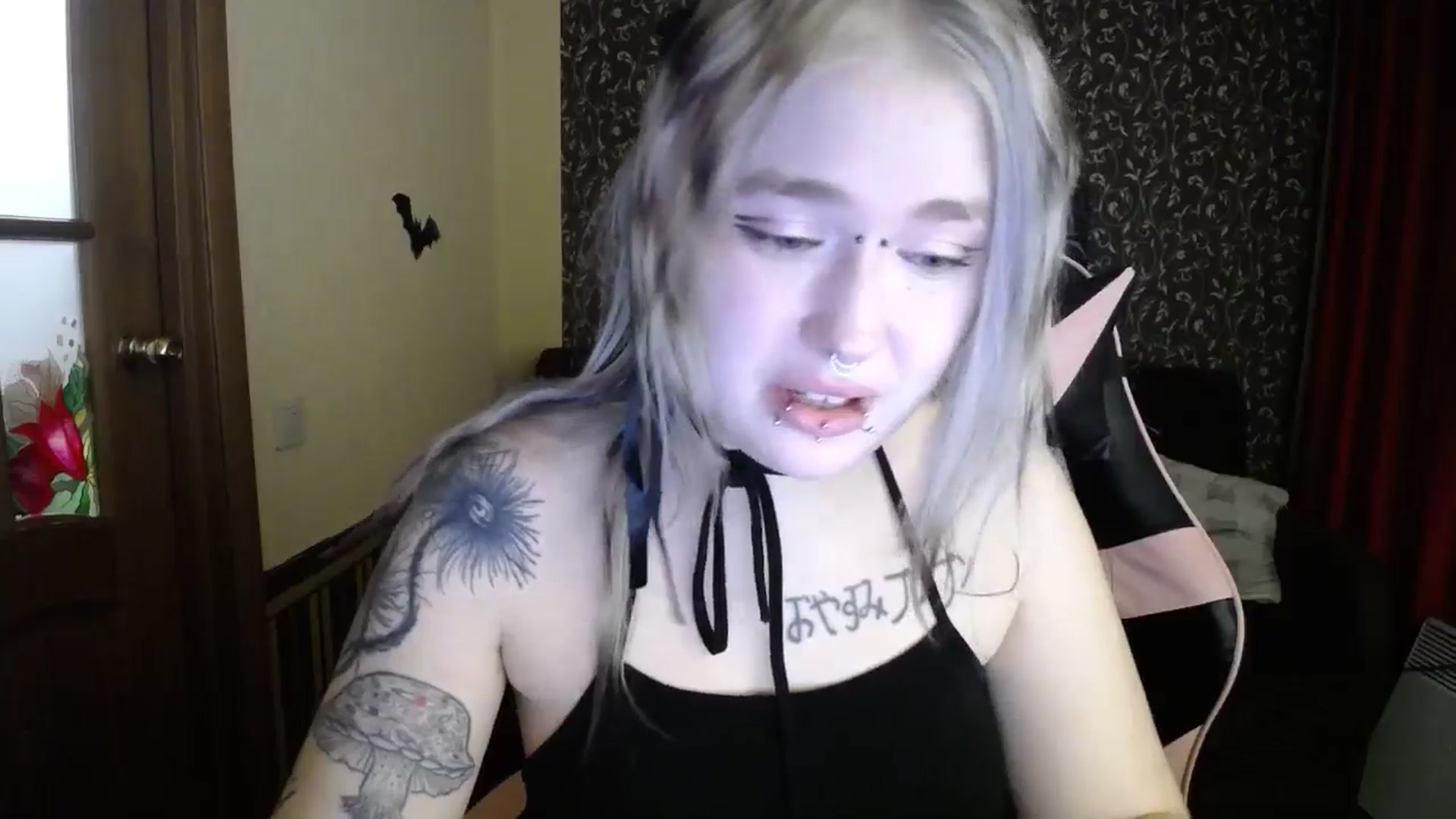 Gallery image thumbnail from Killinna's myfreecams stream on, 12/23/2025, 17:00 image 20 of 20