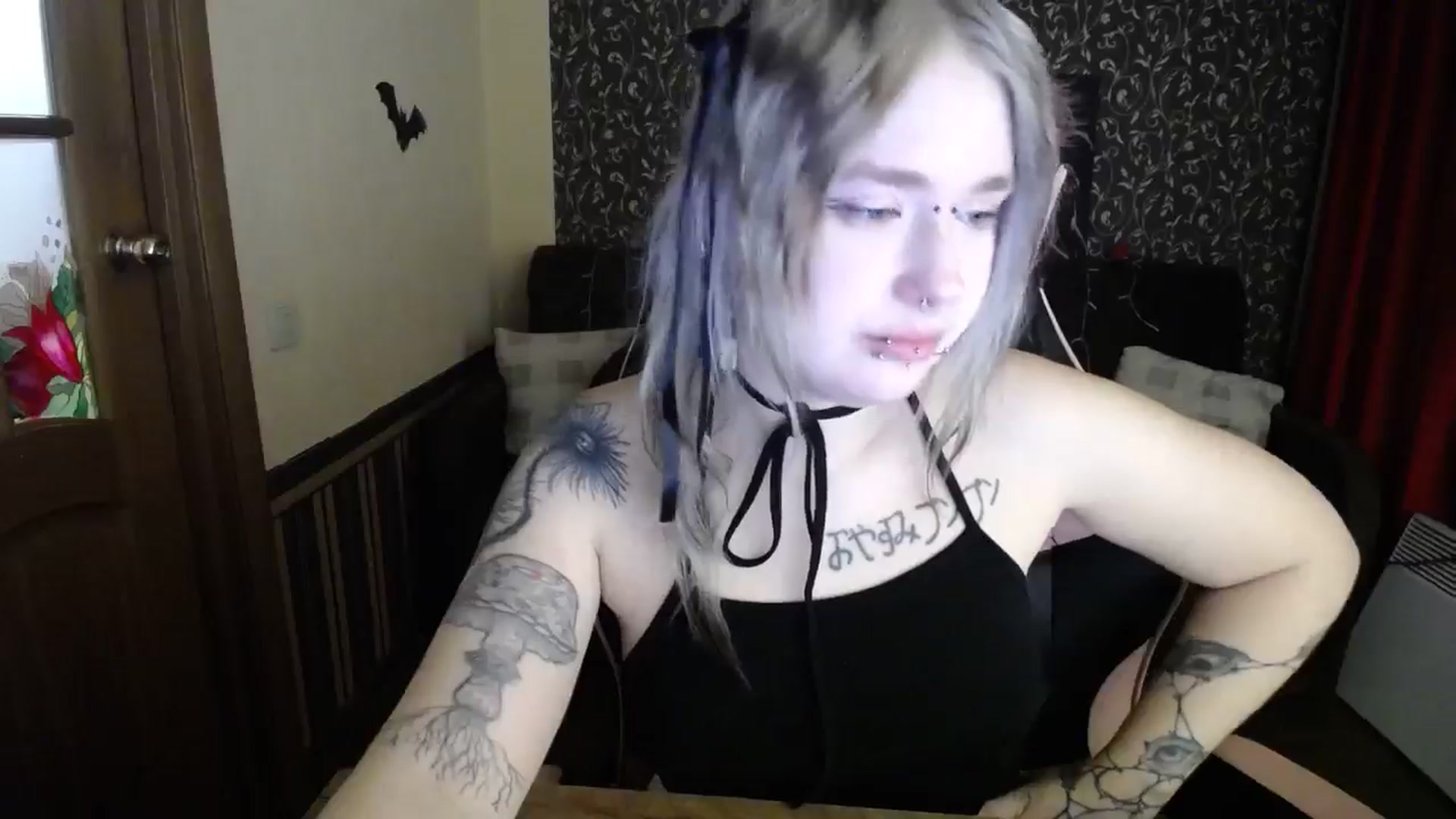 Gallery image thumbnail from Killinna's myfreecams stream on, 12/23/2025, 17:00 image 11 of 20