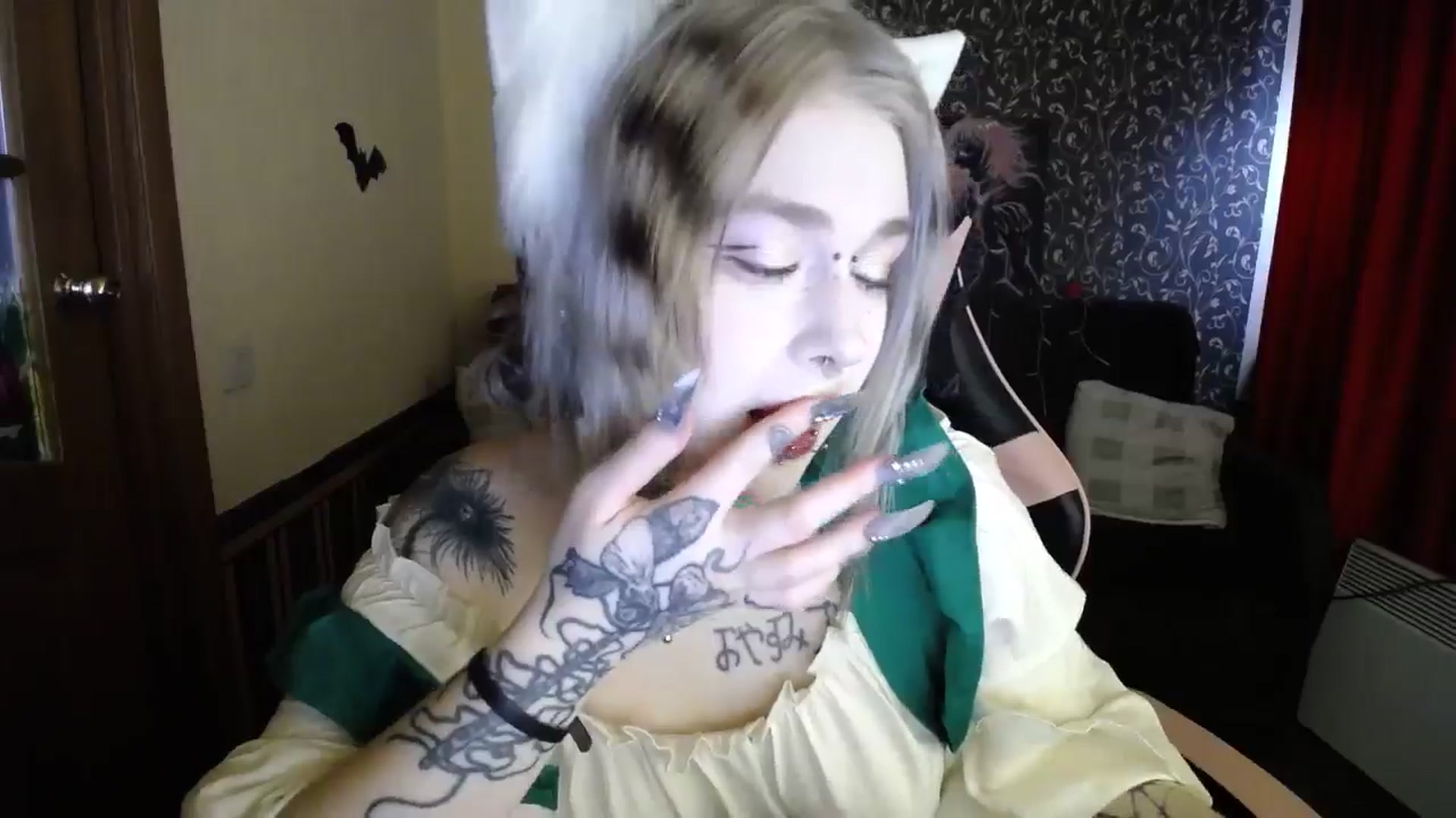 Gallery image thumbnail from Killinna's myfreecams stream on, 12/24/2025, 12:09 image 5 of 20
