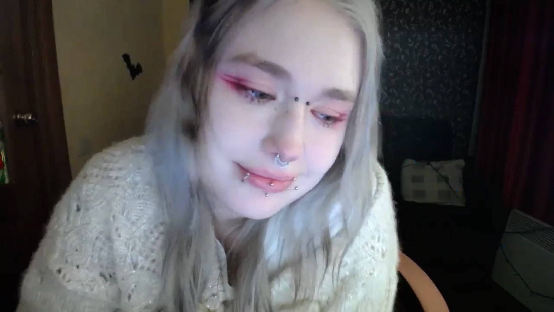 Gallery image thumbnail from Killinna's myfreecams stream on, 12/29/2025, 17:10 image 4 of 20
