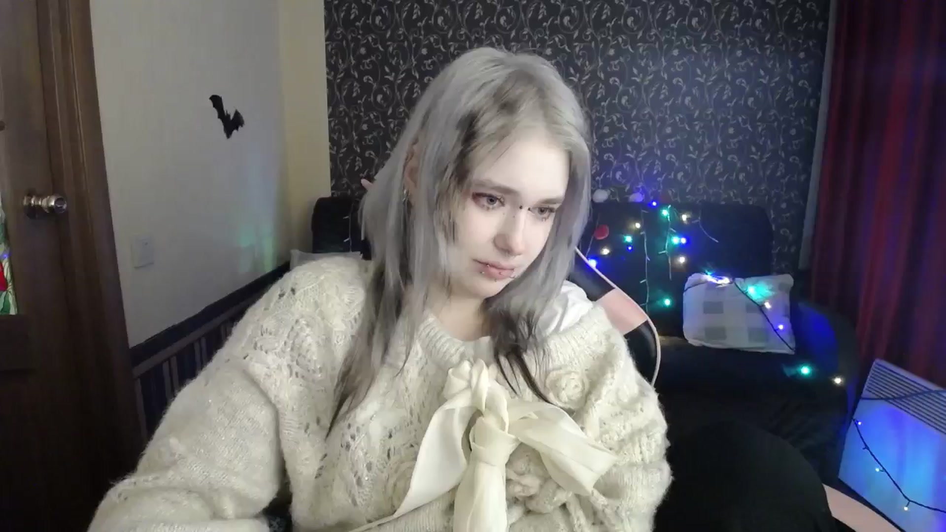 Gallery image thumbnail from Killinna's myfreecams stream on, 12/29/2025, 17:10 image 7 of 20