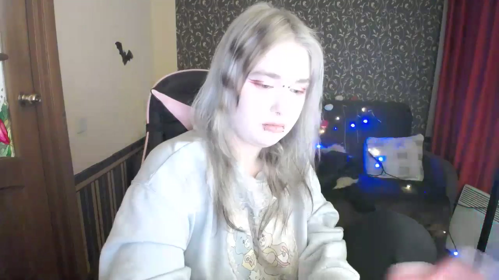 Gallery image thumbnail from Killinna's myfreecams stream on, 01/06/2026, 15:35 image 6 of 20