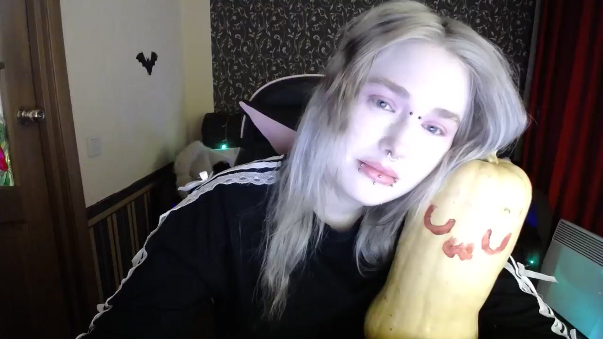 Gallery image thumbnail from Killinna's myfreecams stream on, 01/12/2026, 16:54 image 6 of 20