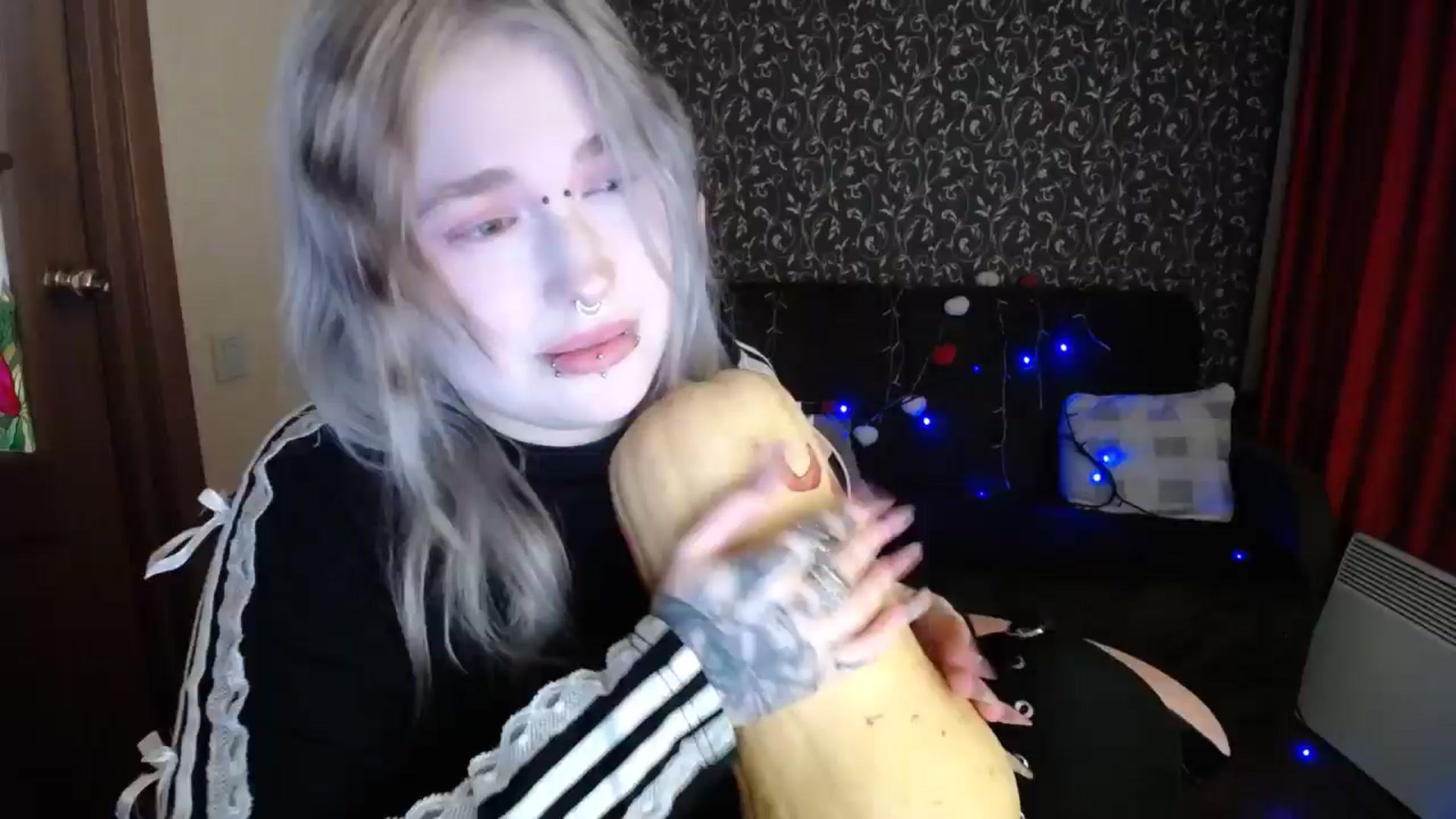 Gallery image thumbnail from Killinna's myfreecams stream on, 01/12/2026, 16:54 image 1 of 20