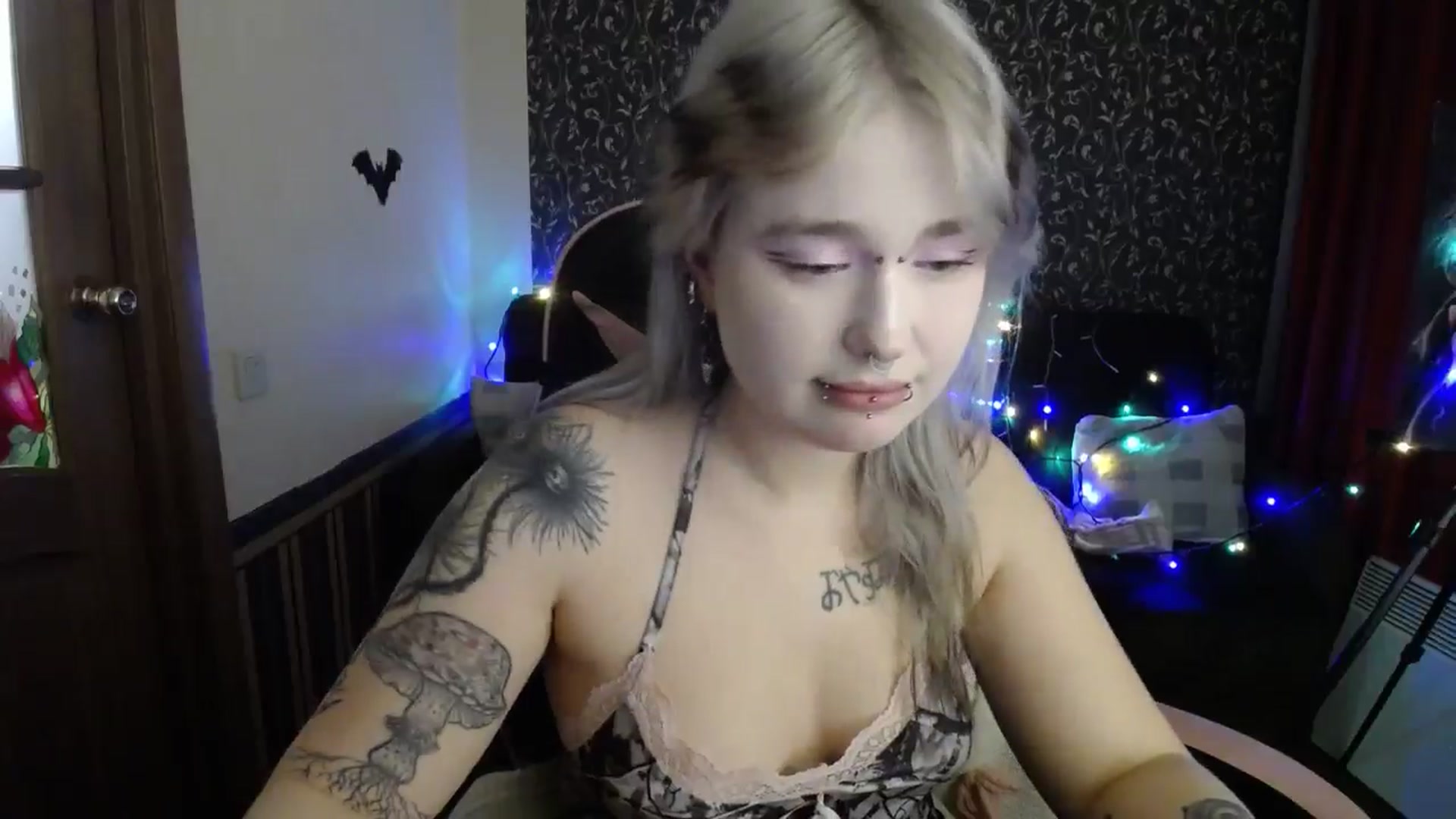 Gallery image thumbnail from Killinna's myfreecams stream on, 01/13/2026, 16:15 image 11 of 20