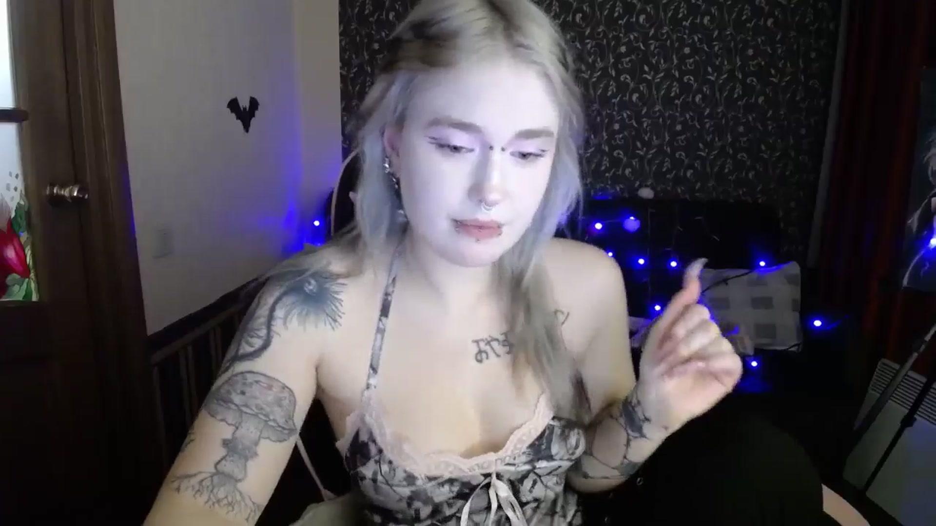 Gallery image thumbnail from Killinna's myfreecams stream on, 01/13/2026, 16:15 image 10 of 20