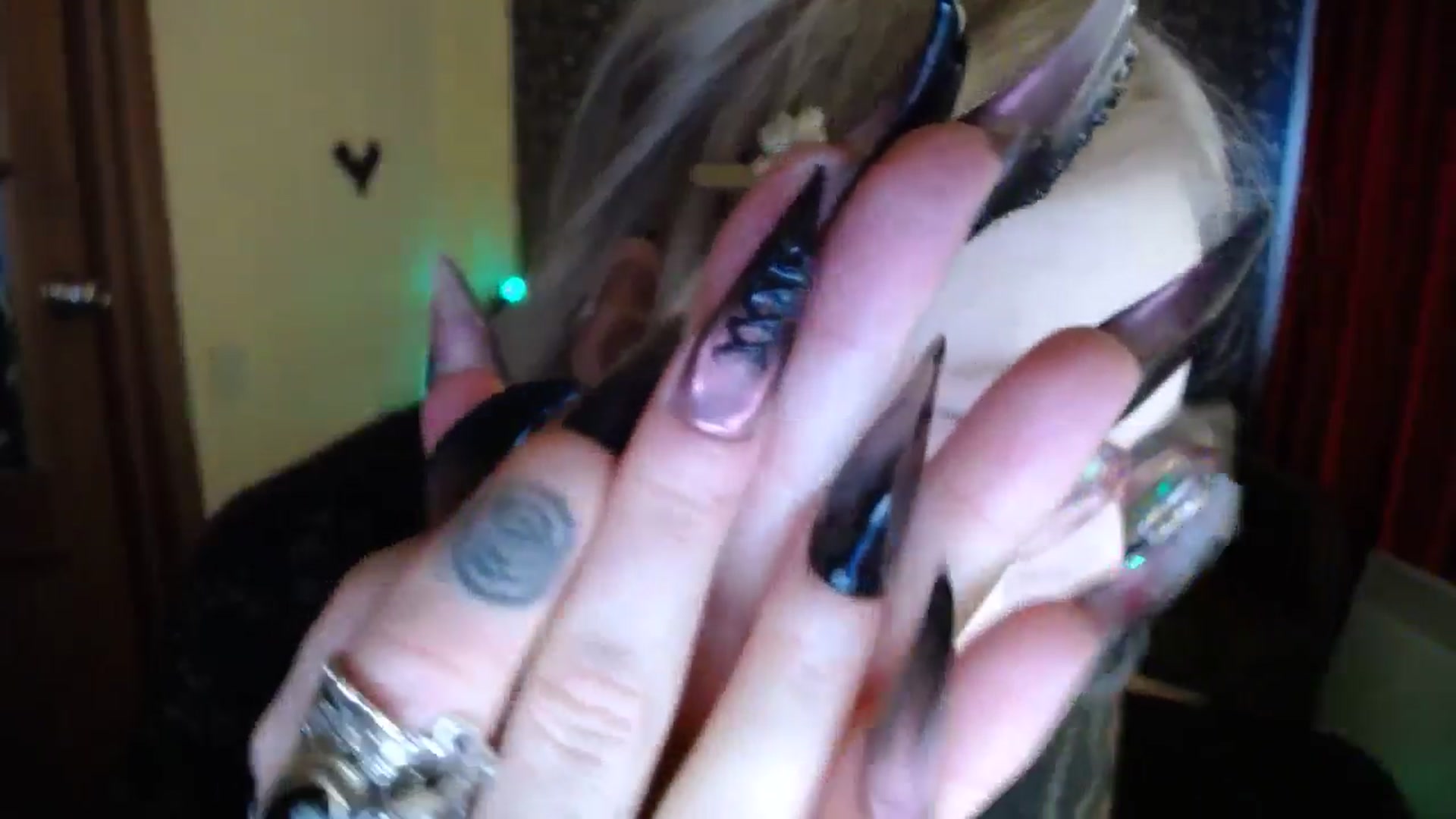 Gallery image thumbnail from Killinna's myfreecams stream on, 01/27/2026, 14:07 image 9 of 20