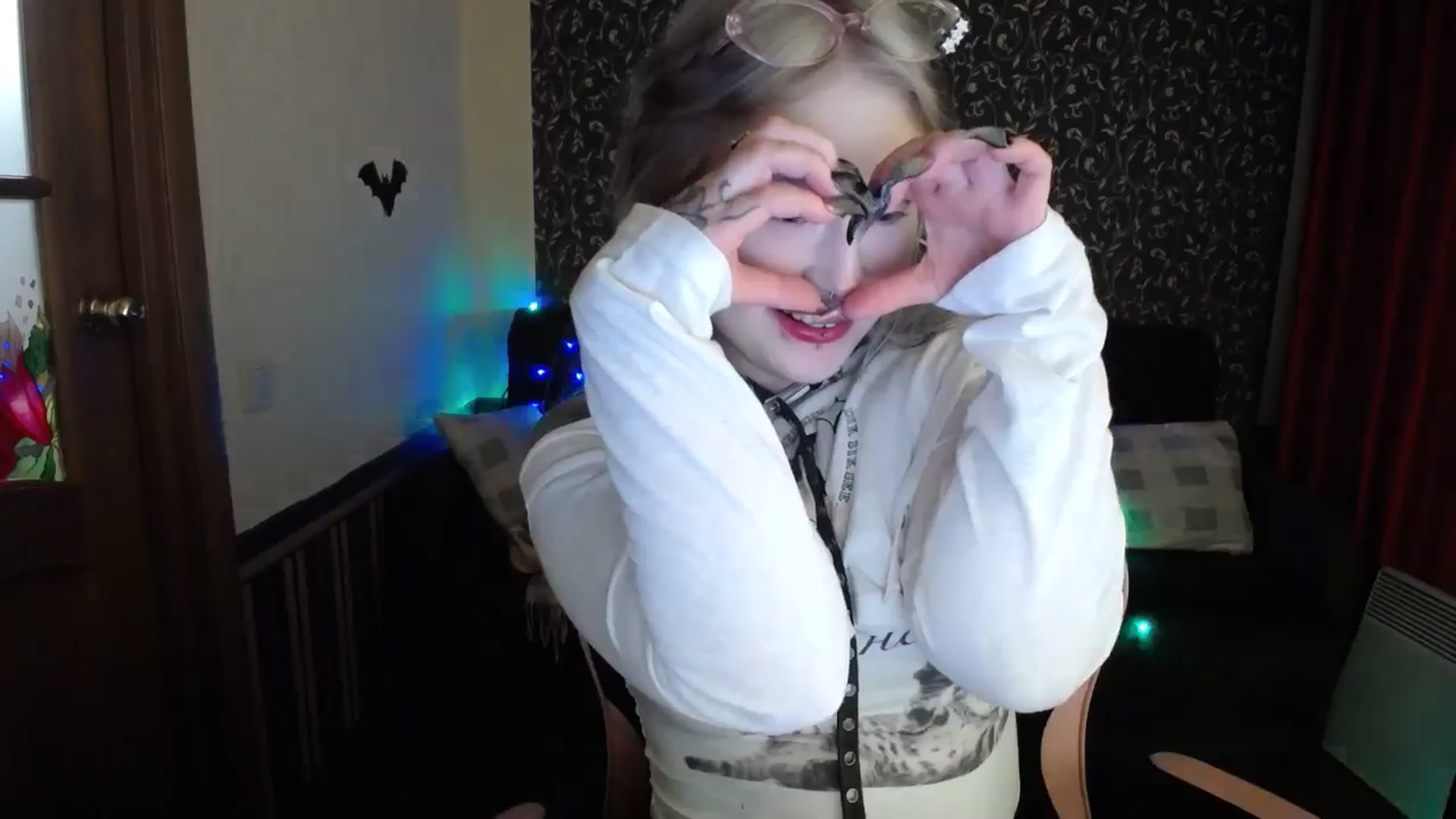 Gallery image thumbnail from Killinna's myfreecams stream on, 02/01/2026, 16:16 image 9 of 20