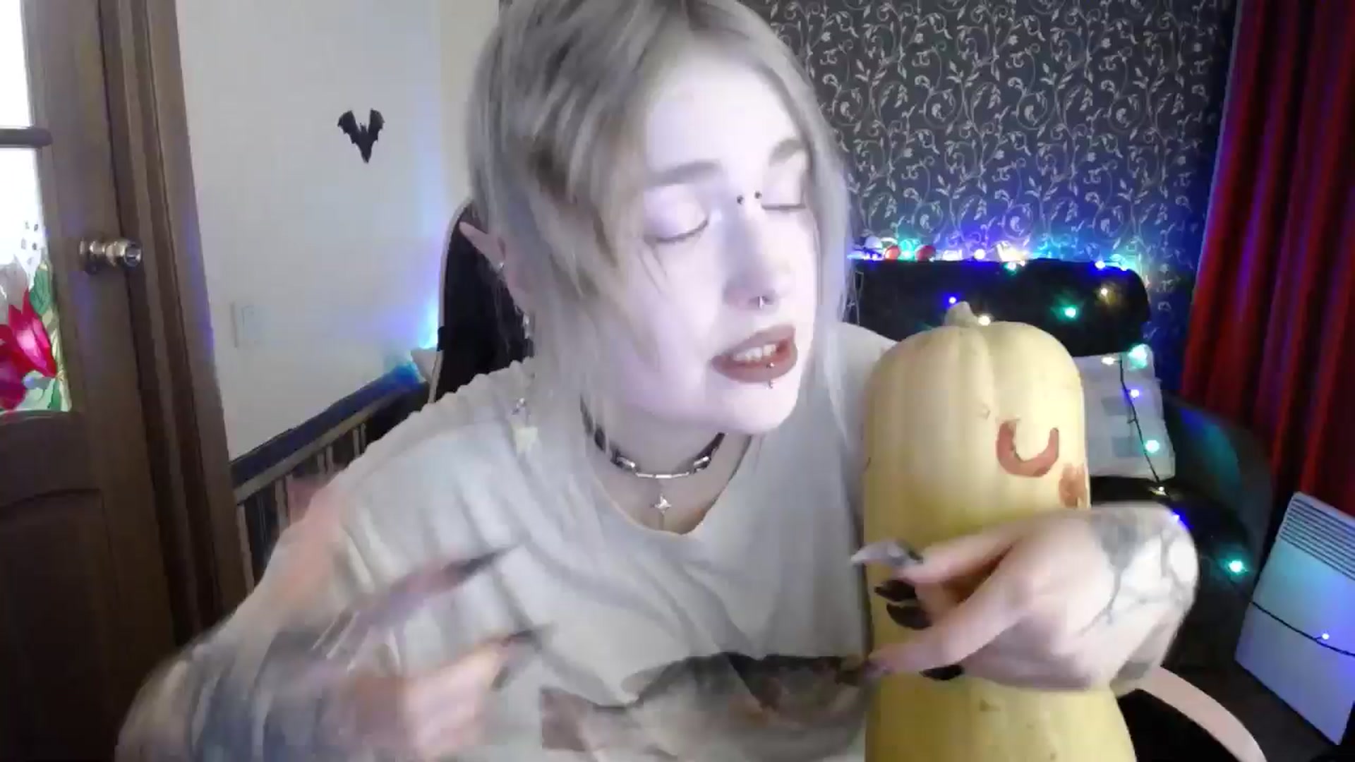 Gallery image thumbnail from Killinna's myfreecams stream on, 02/06/2026, 15:52 image 18 of 20