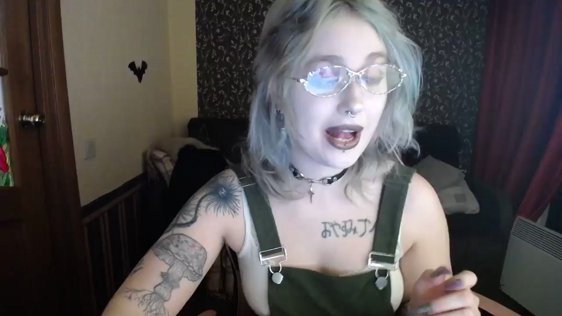 Gallery image thumbnail from Killinna's myfreecams stream on, 03/01/2026, 15:46 image 1 of 20
