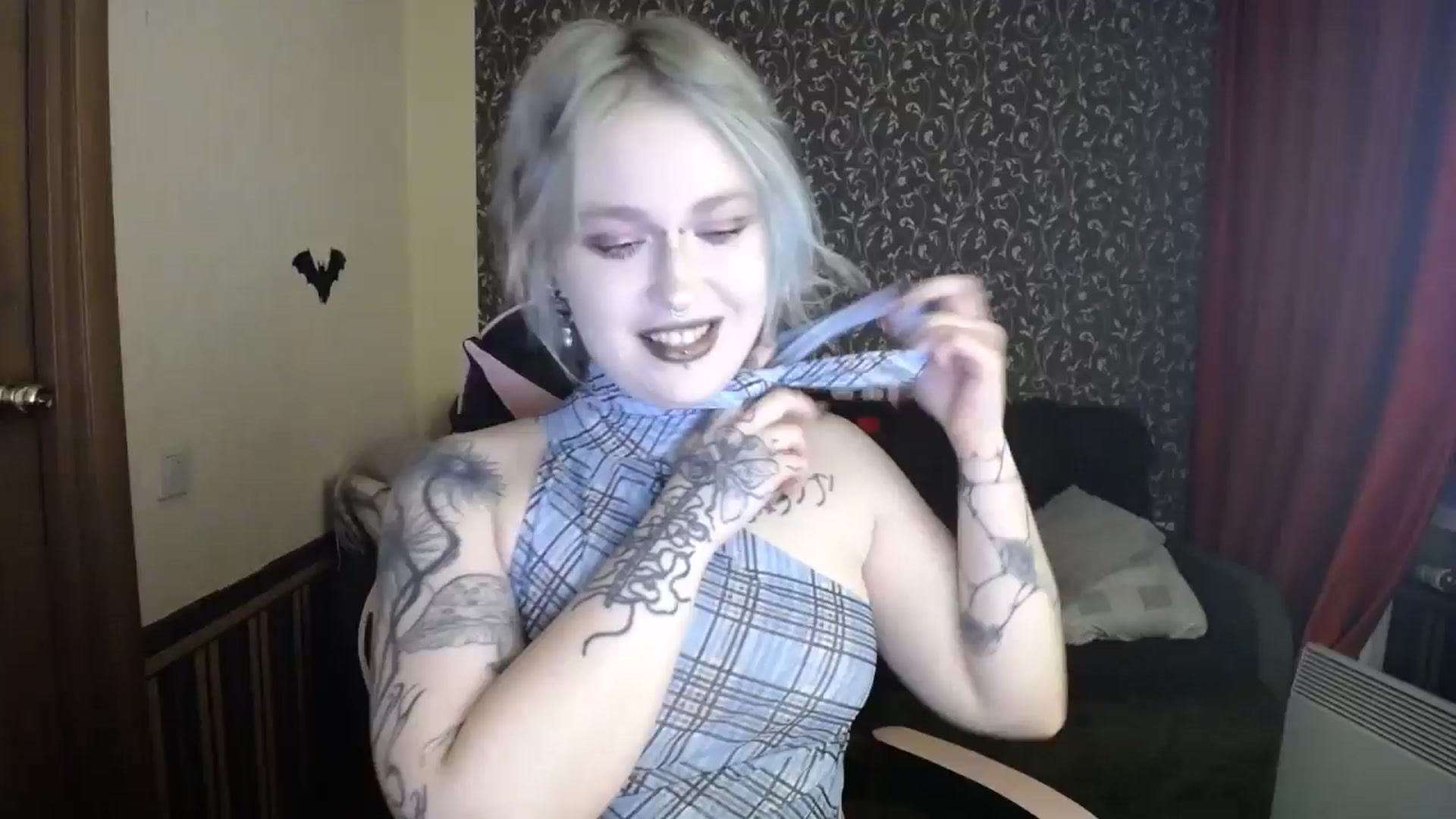 Gallery image thumbnail from Killinna's myfreecams stream on, 03/01/2026, 15:46 image 14 of 20