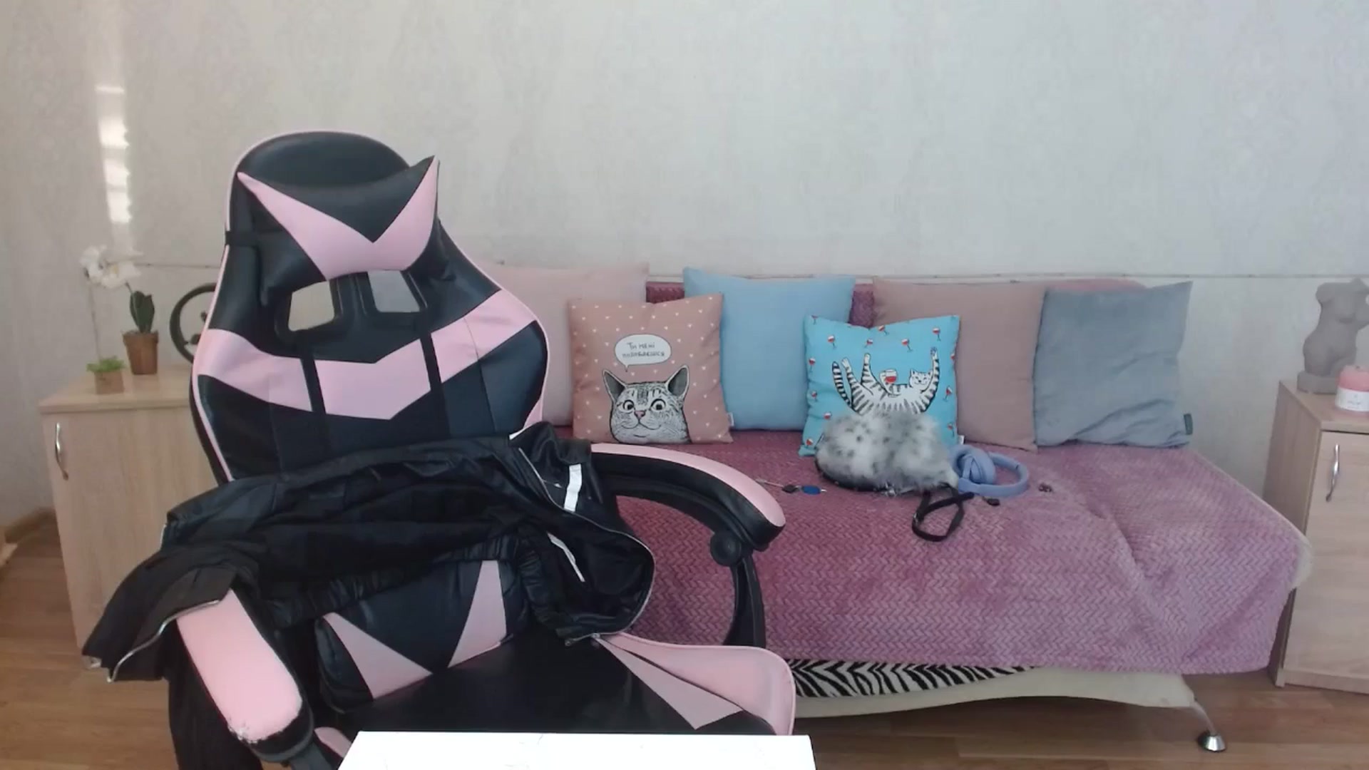 Gallery image thumbnail from Killinna's myfreecams stream on, 03/12/2026, 14:50 image 7 of 20