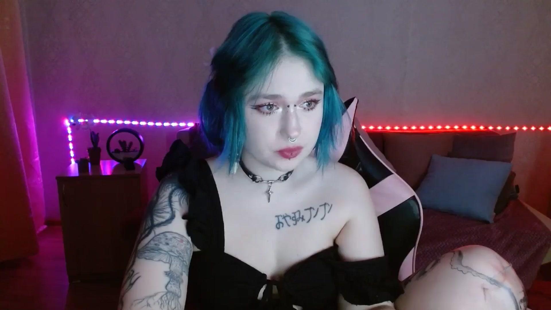 Gallery image thumbnail from Killinna's myfreecams stream on, 03/15/2026, 16:26 image 17 of 20