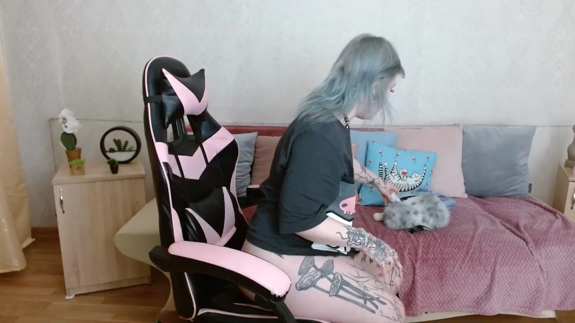 Gallery image thumbnail from Killinna's myfreecams stream on, 04/30/2026, 14:08 image 14 of 20