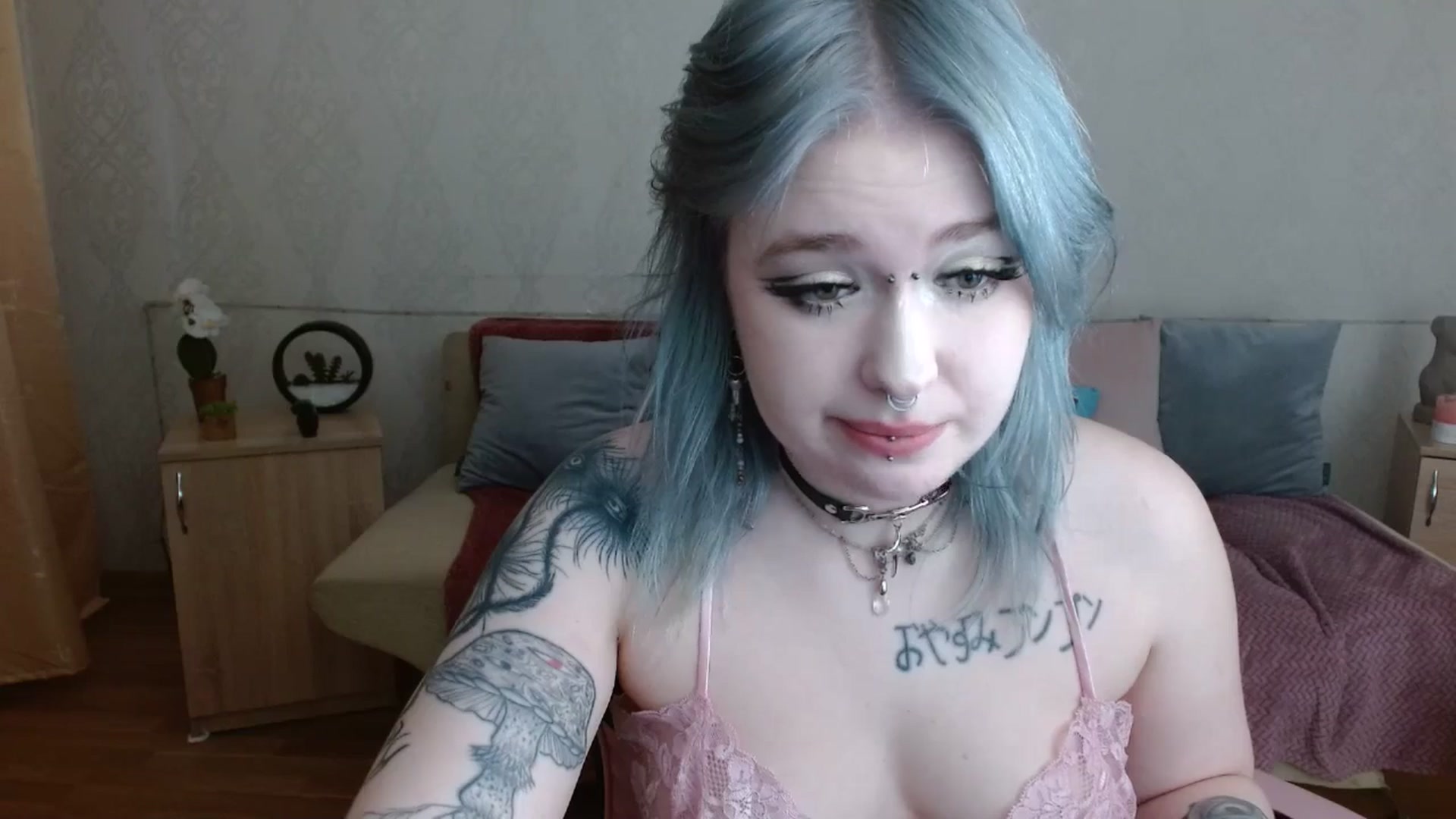 Gallery image thumbnail from Killinna's myfreecams stream on, 04/30/2026, 14:56 image 3 of 20