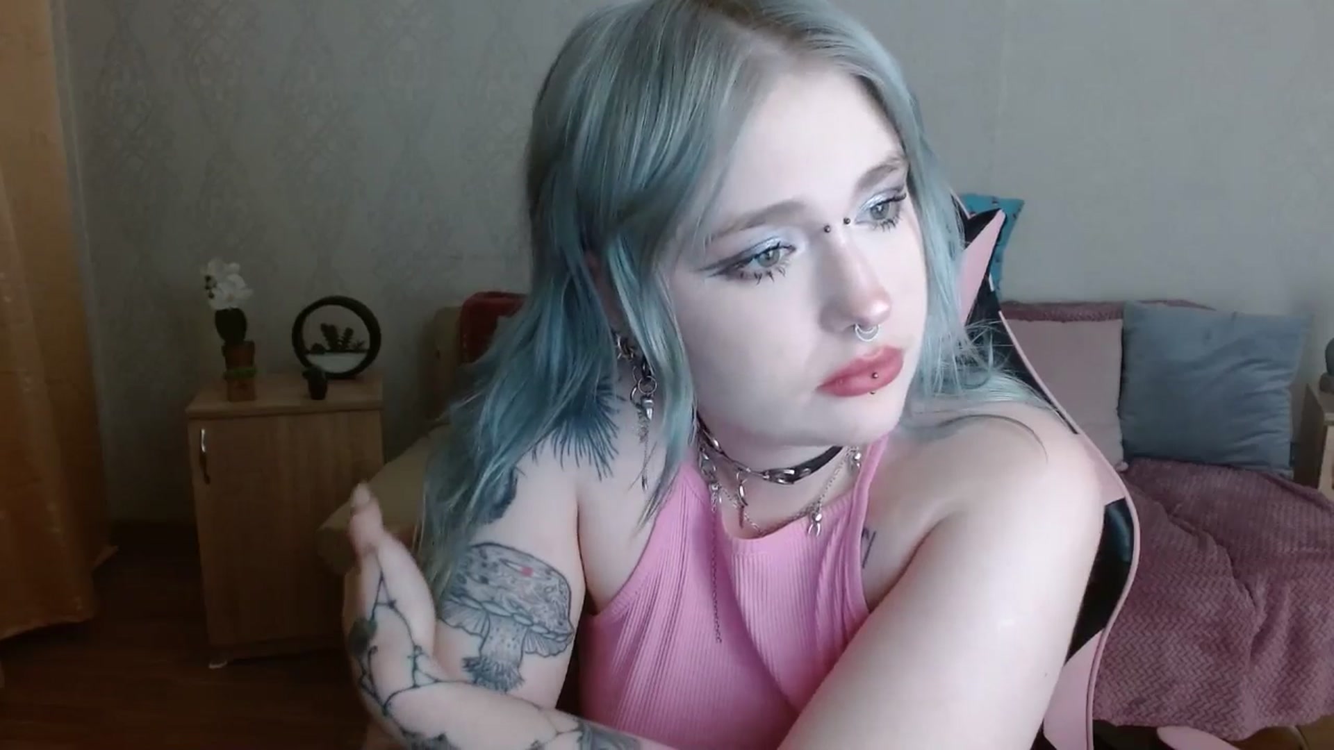 Gallery image thumbnail from Killinna's myfreecams stream on, 05/11/2026, 13:52 image 6 of 20