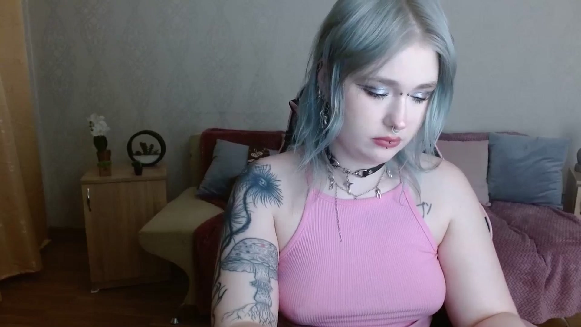 Gallery image thumbnail from Killinna's myfreecams stream on, 05/11/2026, 13:52 image 8 of 20