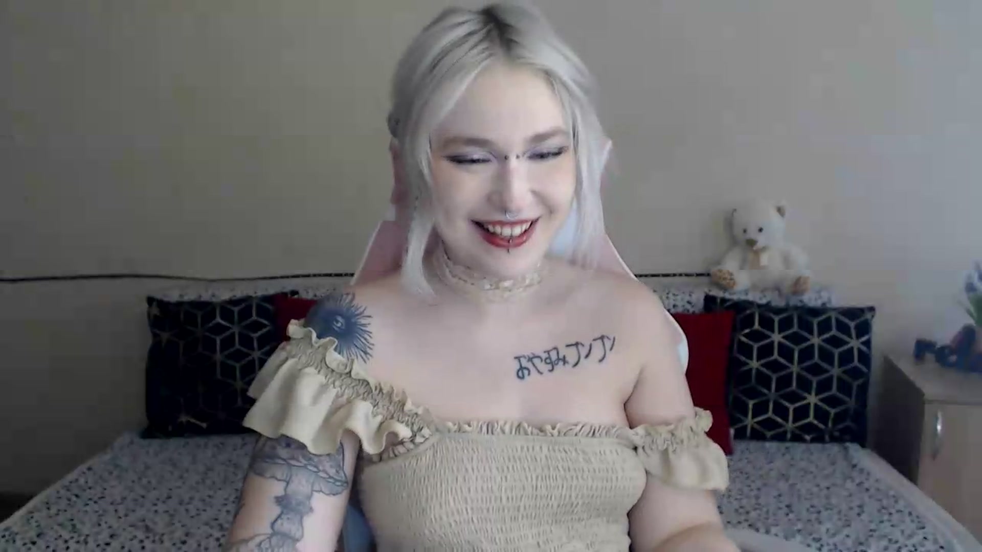 Gallery image thumbnail from Killinna's myfreecams stream on, 06/22/2026, 14:17 image 12 of 20