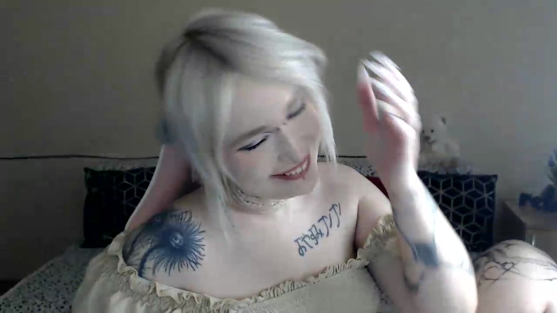 Gallery image thumbnail from Killinna's myfreecams stream on, 06/22/2026, 15:03 image 6 of 20