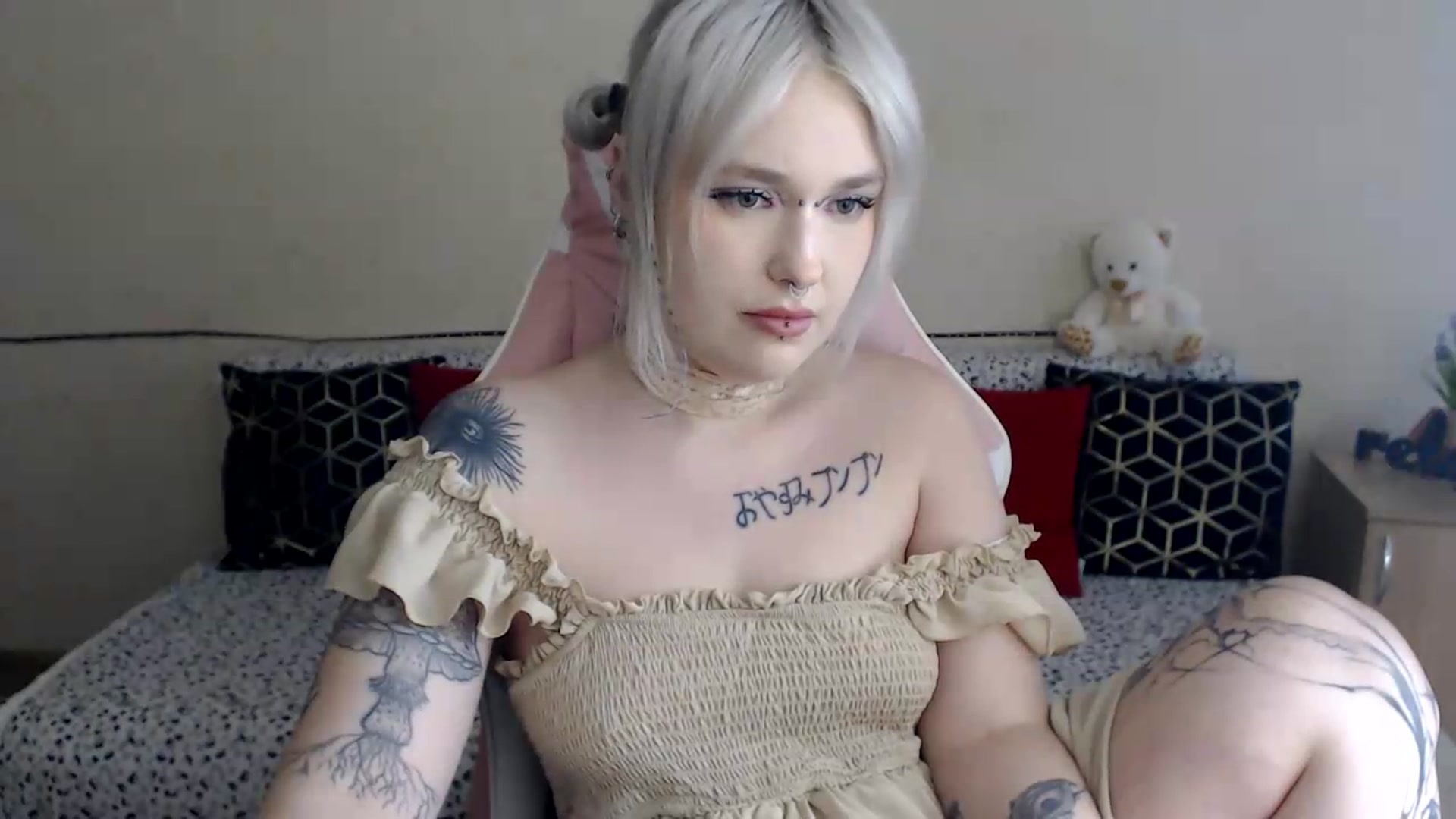 Gallery image thumbnail from Killinna's myfreecams stream on, 06/22/2026, 15:03 image 13 of 20