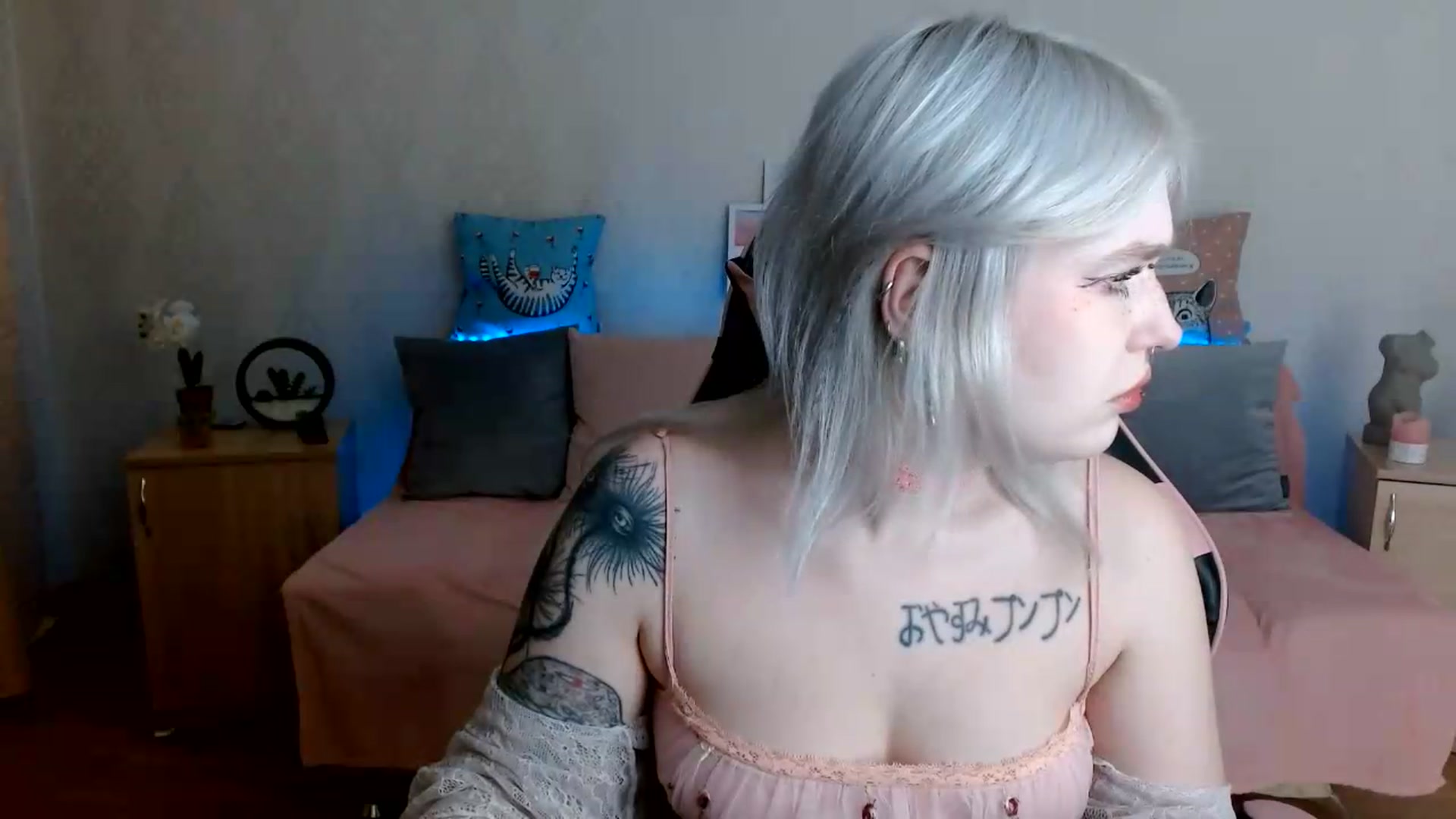 Gallery image thumbnail from Killinna's myfreecams stream on, 06/27/2026, 14:17 image 5 of 20