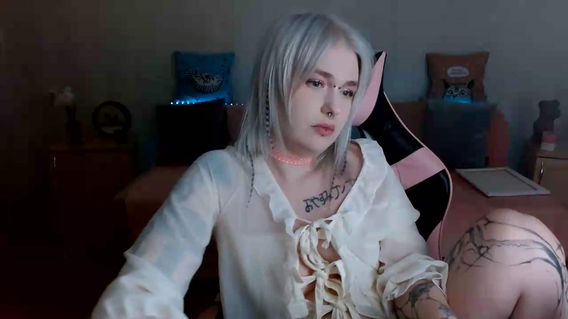 Gallery image thumbnail from Killinna's myfreecams stream on, 07/04/2026, 14:42 image 10 of 20