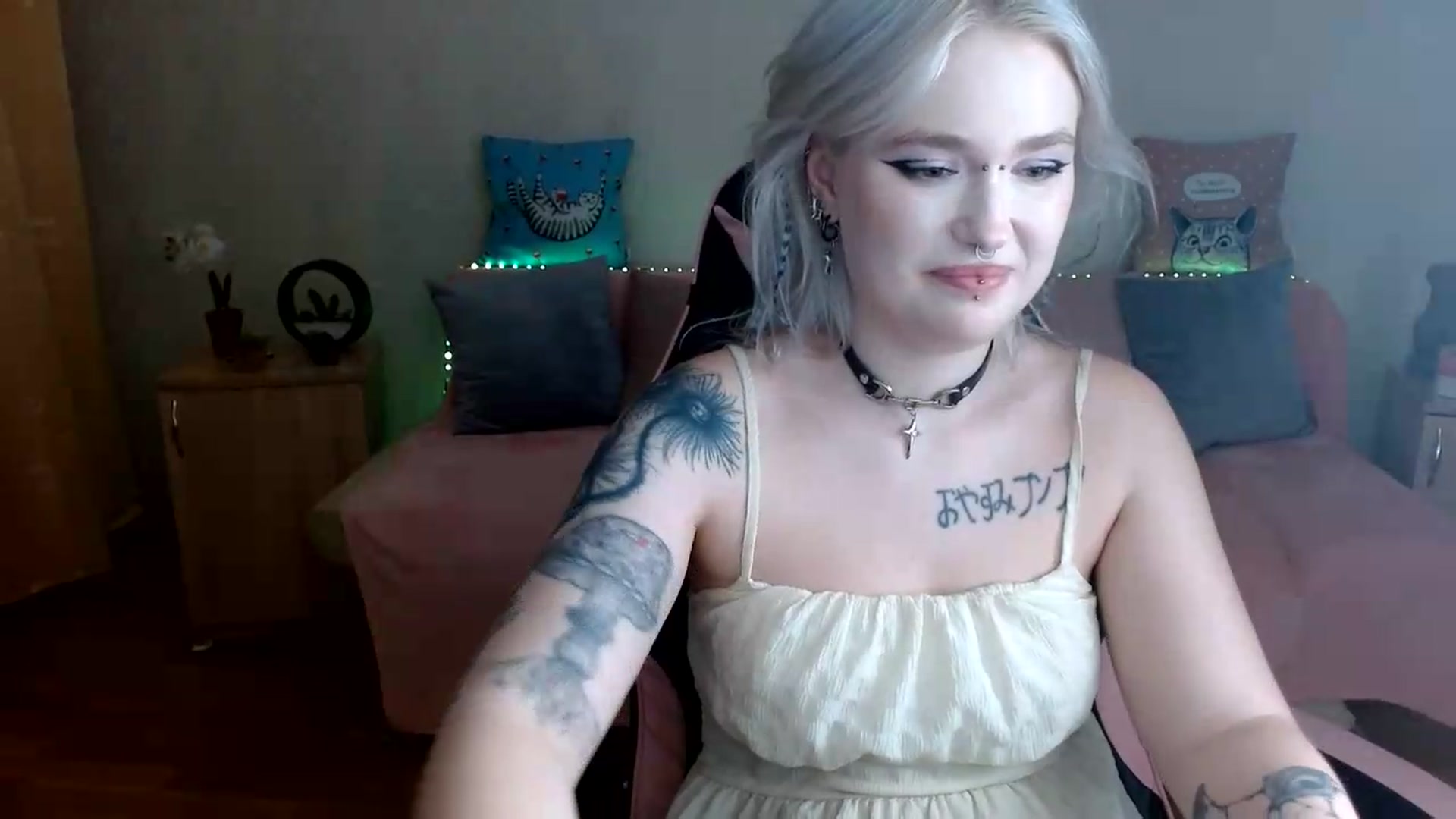 Gallery image thumbnail from Killinna's myfreecams stream on, 07/23/2026, 16:15 image 2 of 20