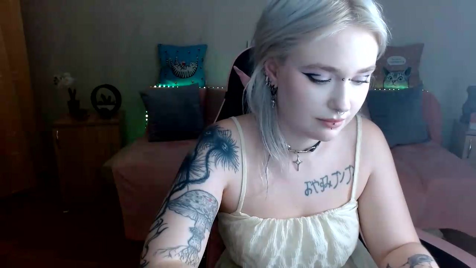 Gallery image thumbnail from Killinna's myfreecams stream on, 07/23/2026, 16:15 image 10 of 20