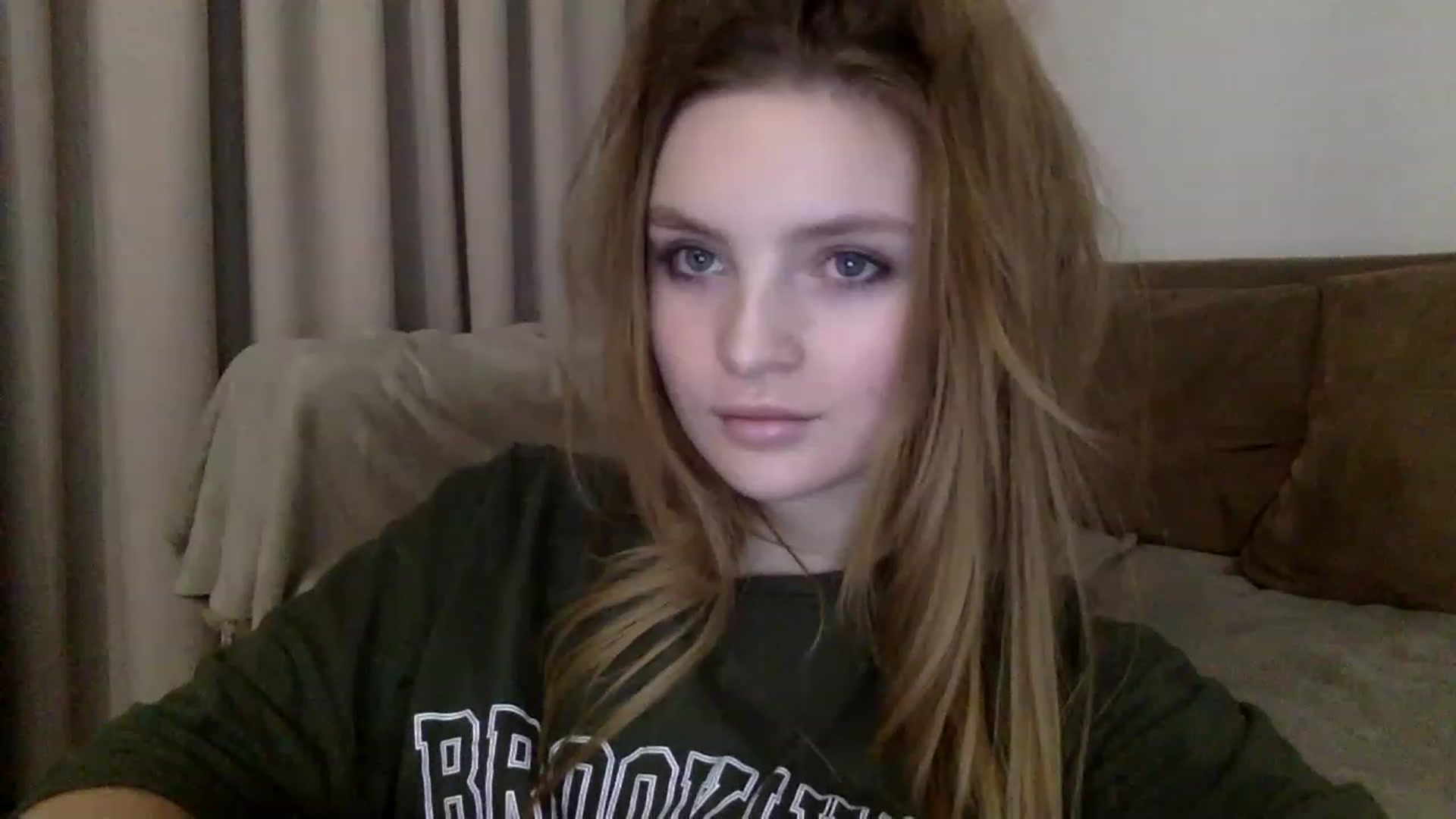 Gallery image thumbnail from Killler__here's myfreecams stream on, 12/03/2022, 19:15 image 17 of 20