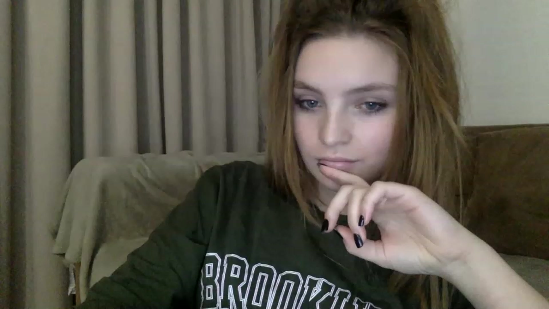 Gallery image thumbnail from Killler__here's myfreecams stream on, 12/03/2022, 19:15 image 6 of 20